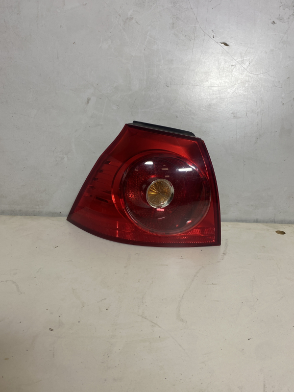 Rückleuchte links für VW GOLF 5 V - OEM 1K6945095G
