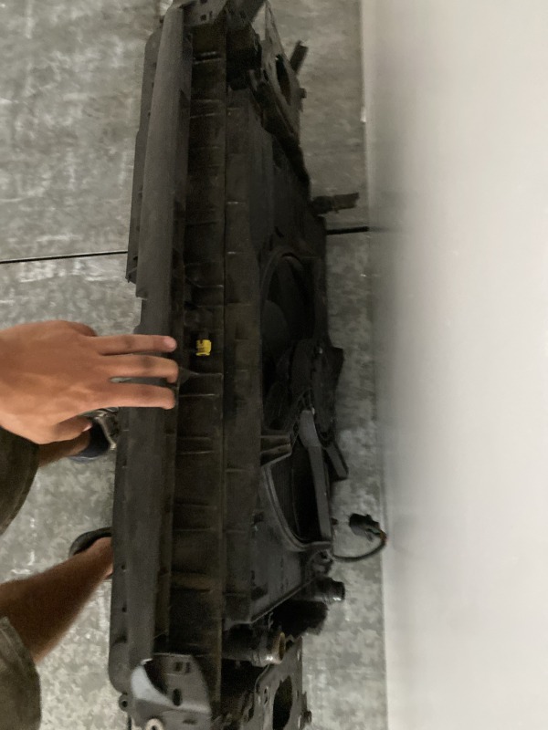 2.0 TDI KÜHLERPAKET + Träger für TOURAN 5T SKODA - OEM 5Q0121251GD – Bild 2