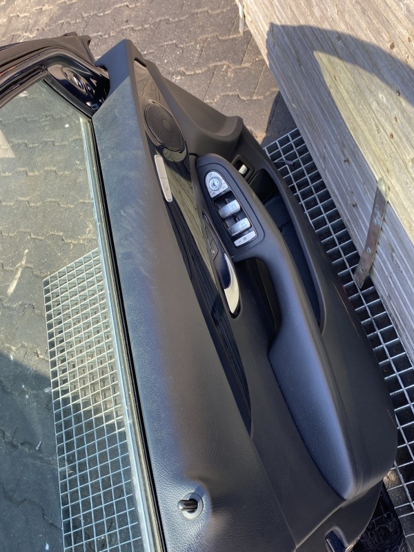 ( TOP ) Tür vorne links für W205 KOMPLETT dunkel blau 890 – Bild 4