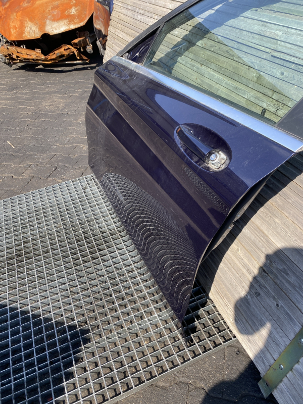 ( TOP ) Tür vorne links für W205 KOMPLETT dunkel blau 890 – Bild 5