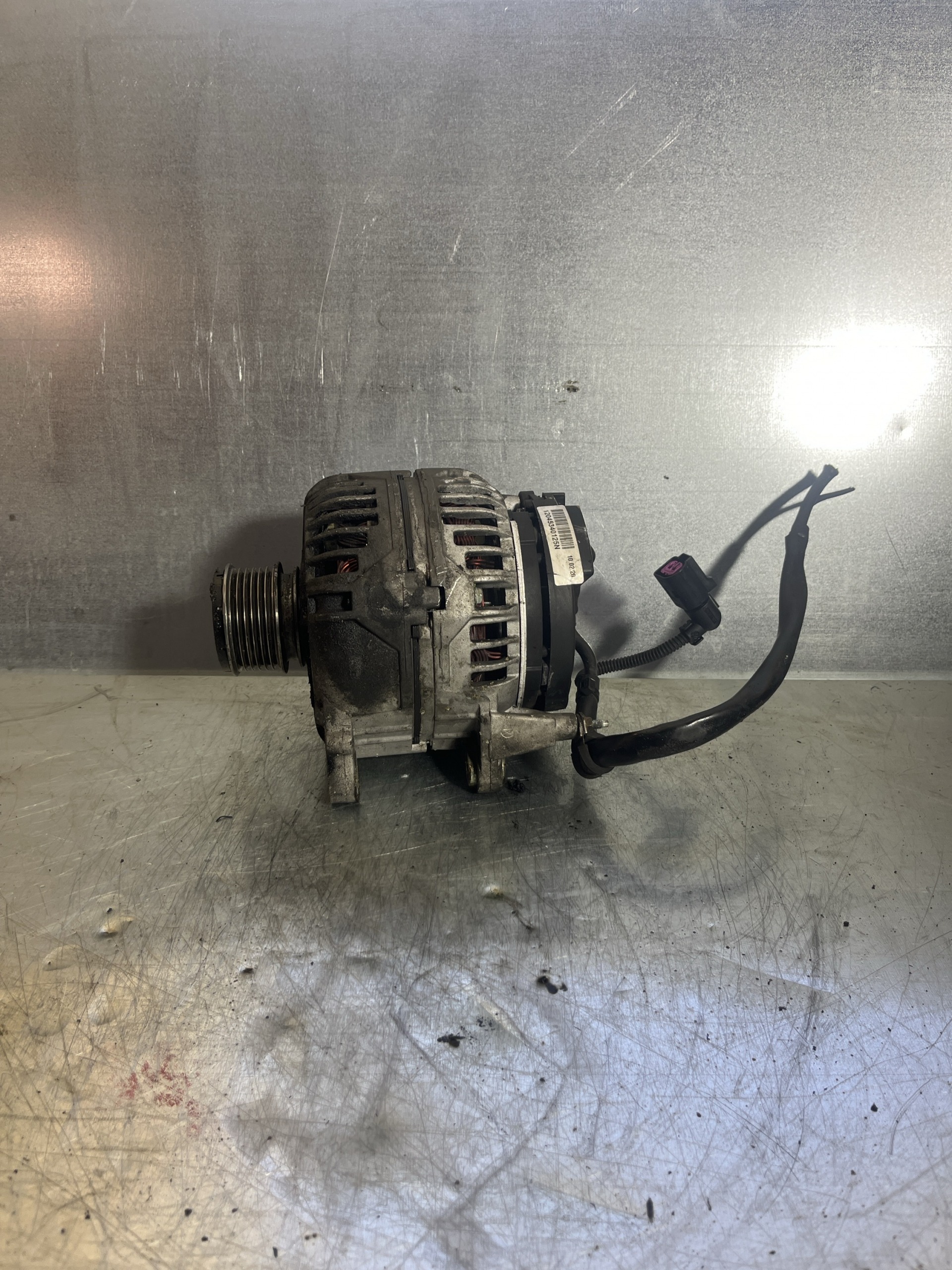 Lichtmaschine für VW Caddy 2.0 TDI - OEM 12045340125N