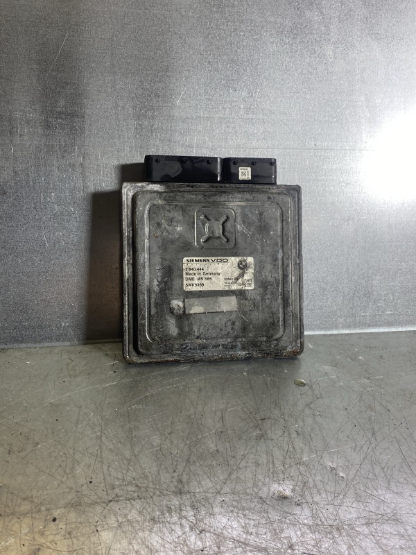 Motorsteuergerät für BMW E60 E63 M6 M5 5.0 - OEM 7840444