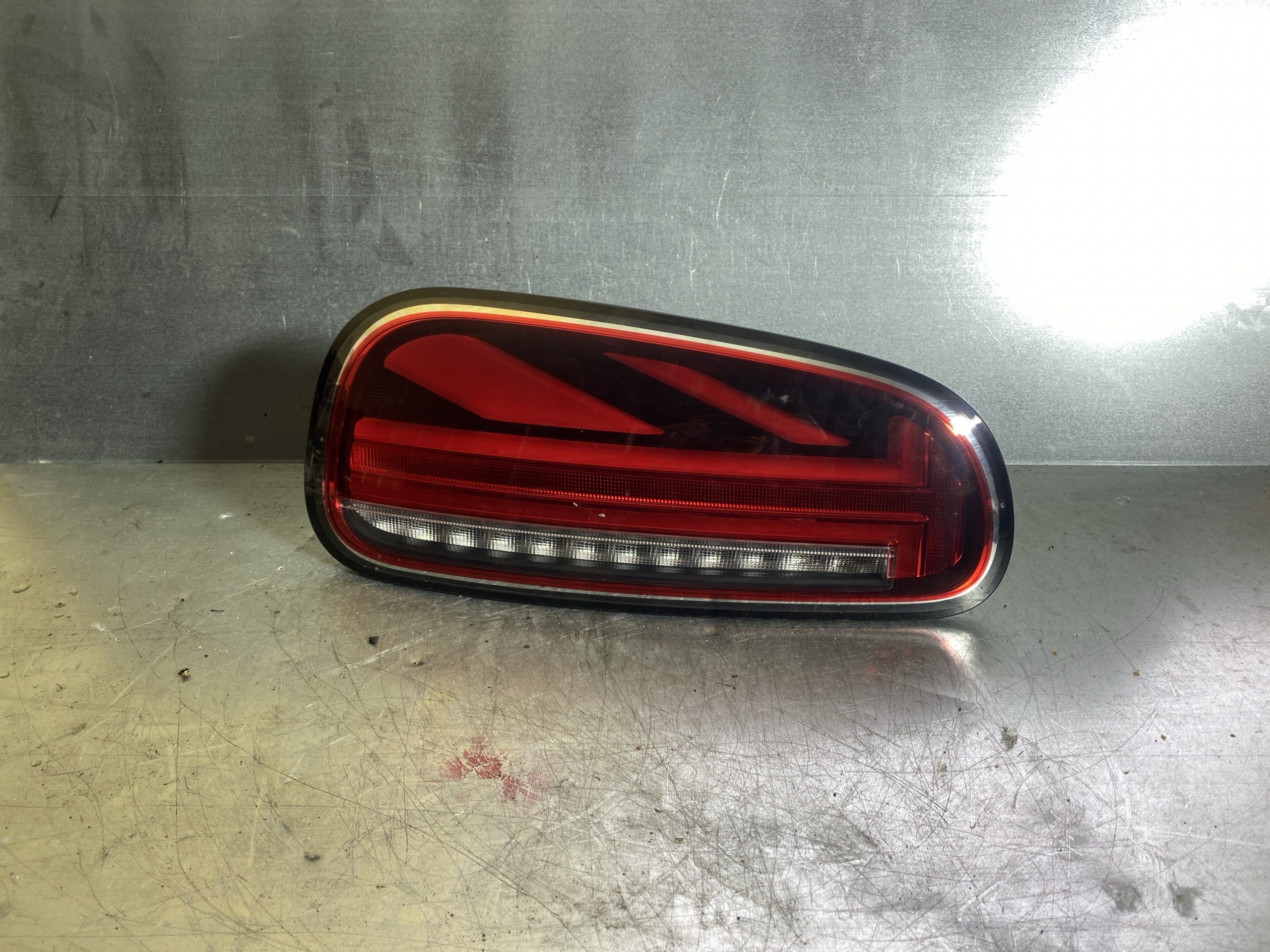 Rückleuchte links für Mini Clubman F54 - OEM 37477636