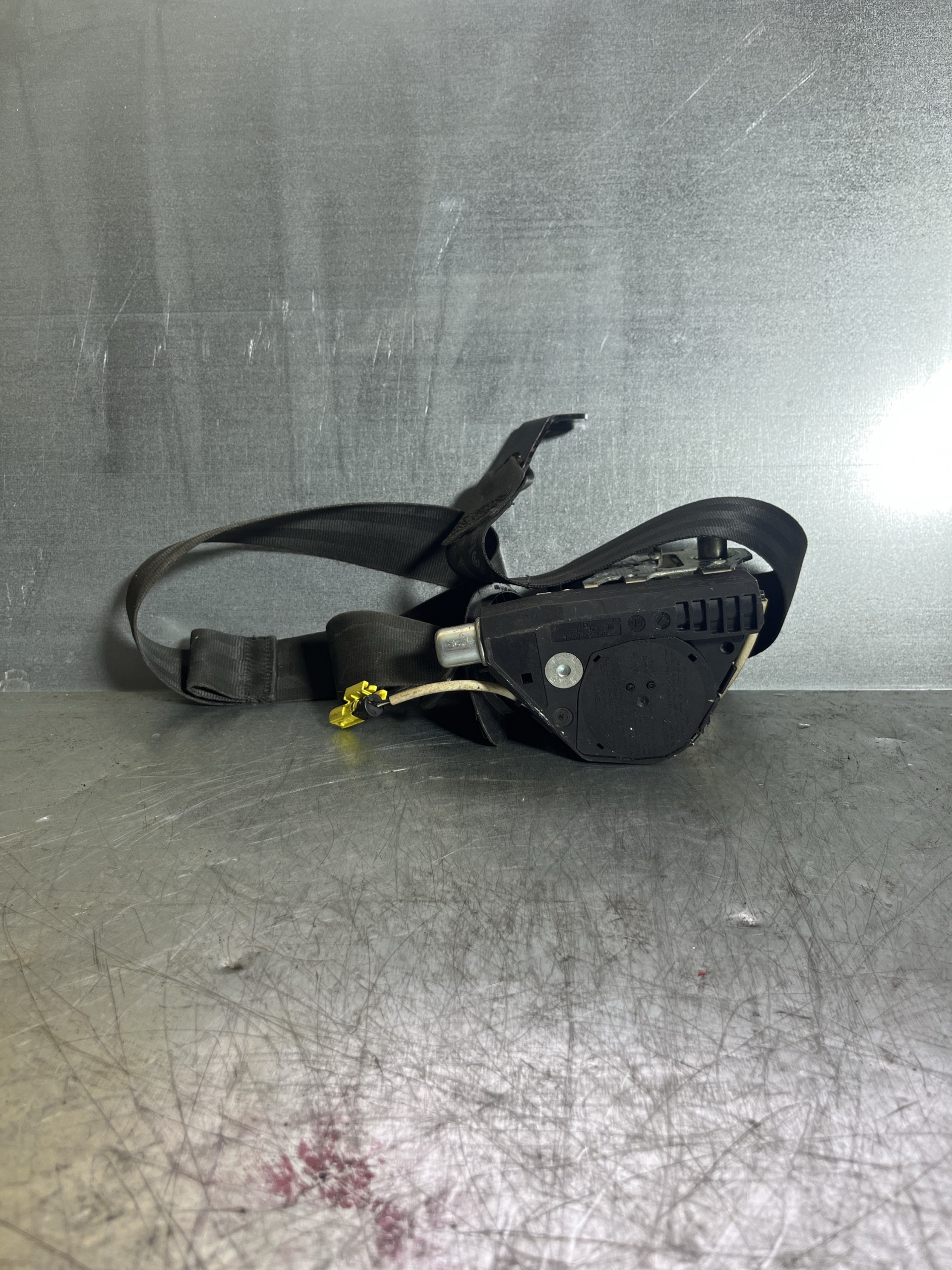 Sicherheitsgurt hinten links für Audi A6 Avant - OEM 193857737A