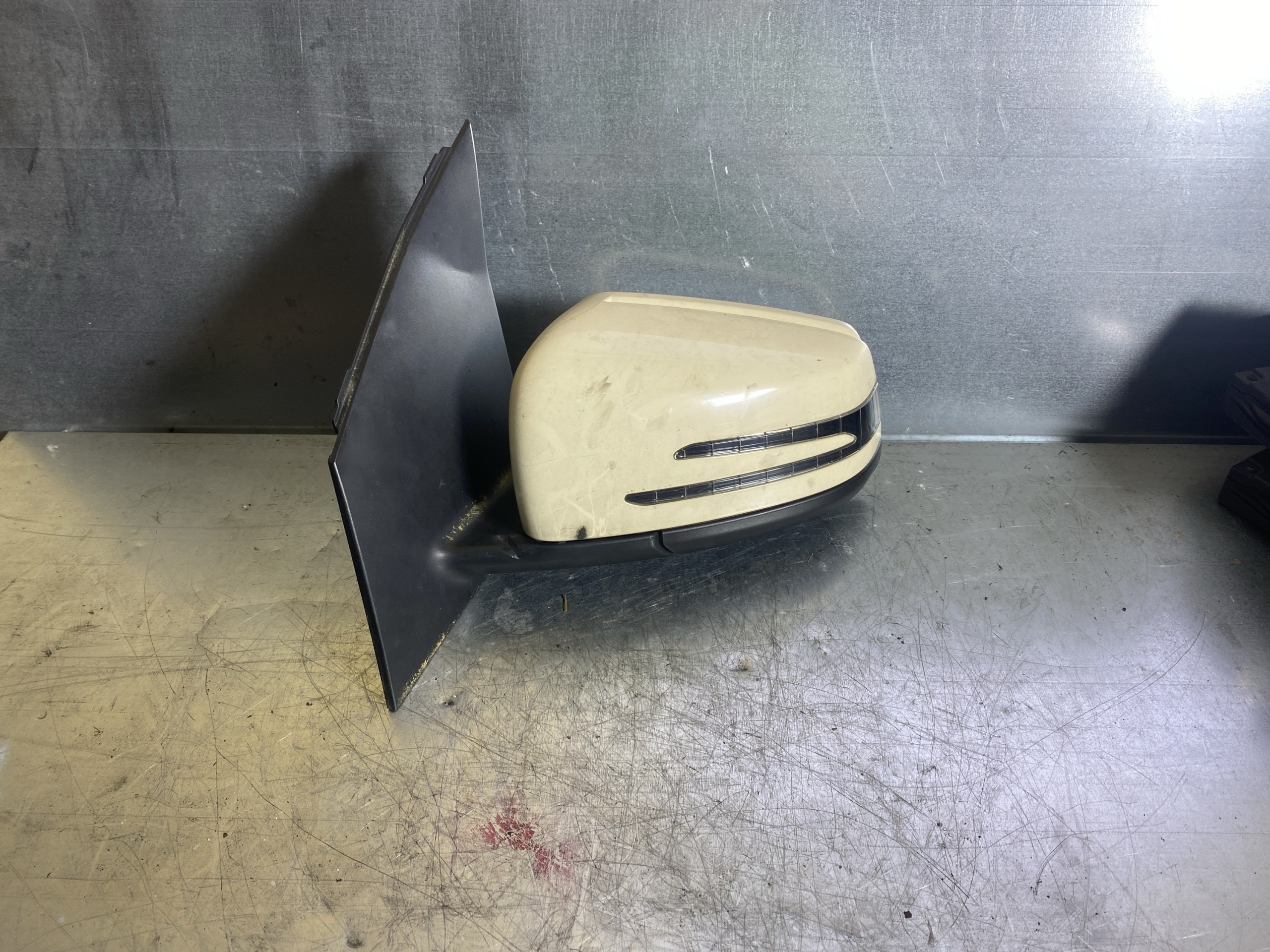 Außenspiegel links für Benz W246 - OEM A2468101519