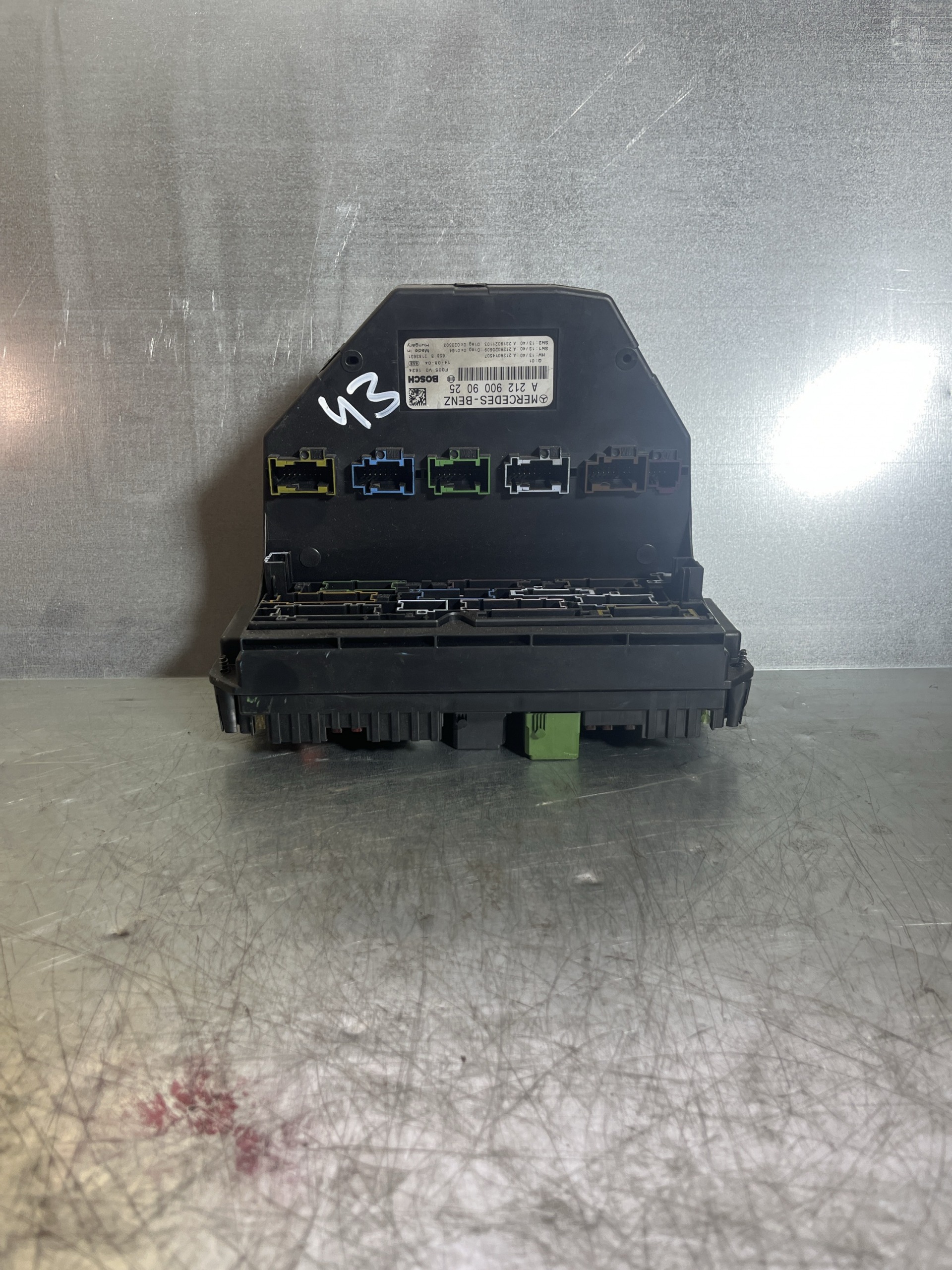 Sicherungskasten für Mercedes E W212 E220 CDI - OEM A2129009025