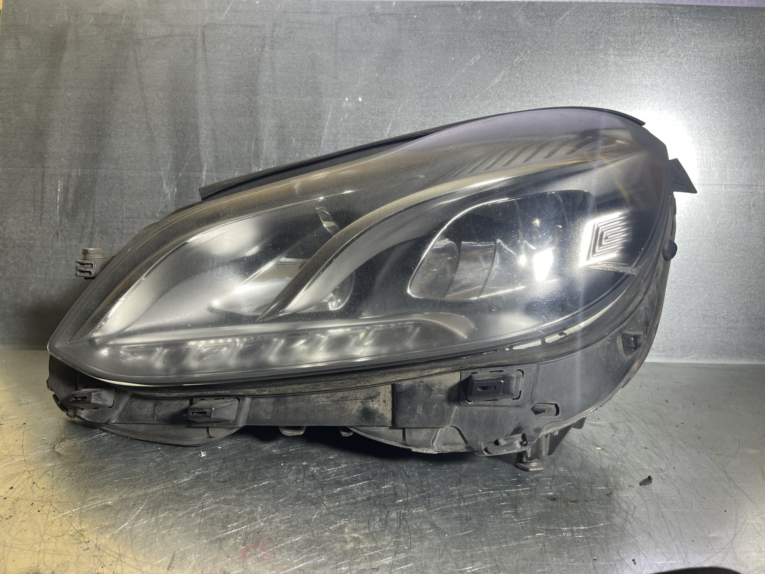 Scheinwerfer links für Benz W212 - OEM A2128204939KZ – Bild 2