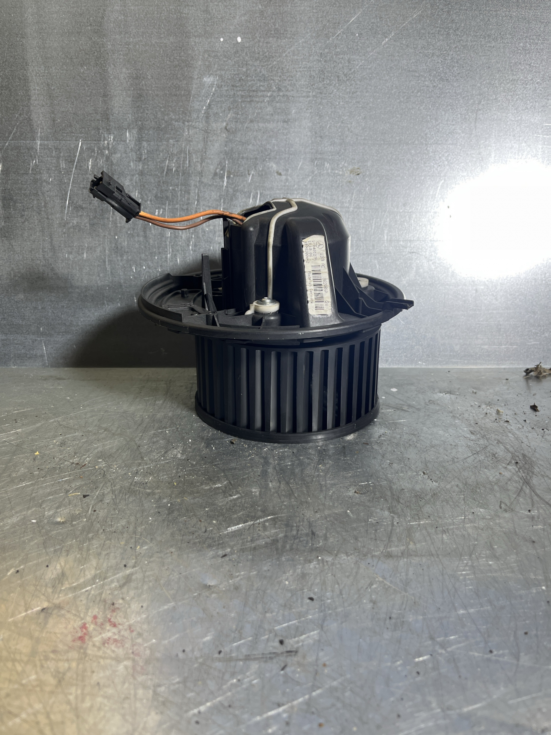 Lüftermotor für Benz W169 - OEM A1698200642