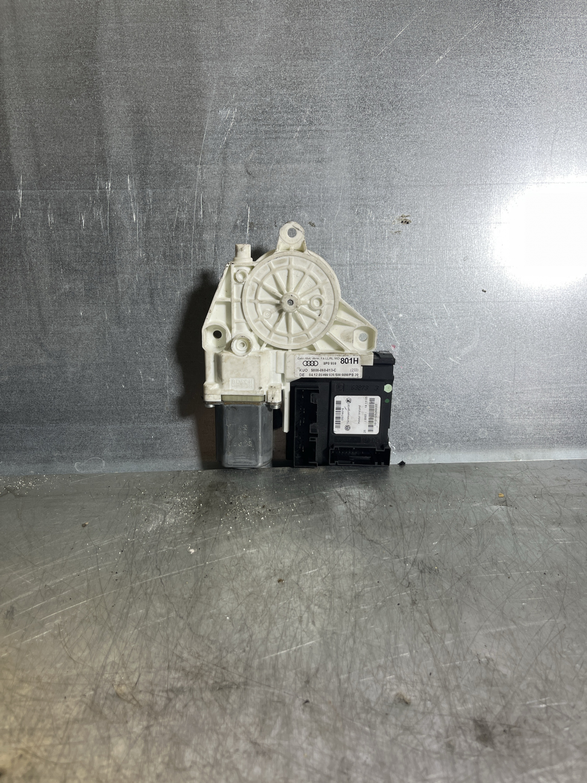 Fensterhebermotor Fahrer für Audi A3 8P - OEM 8P0959801H