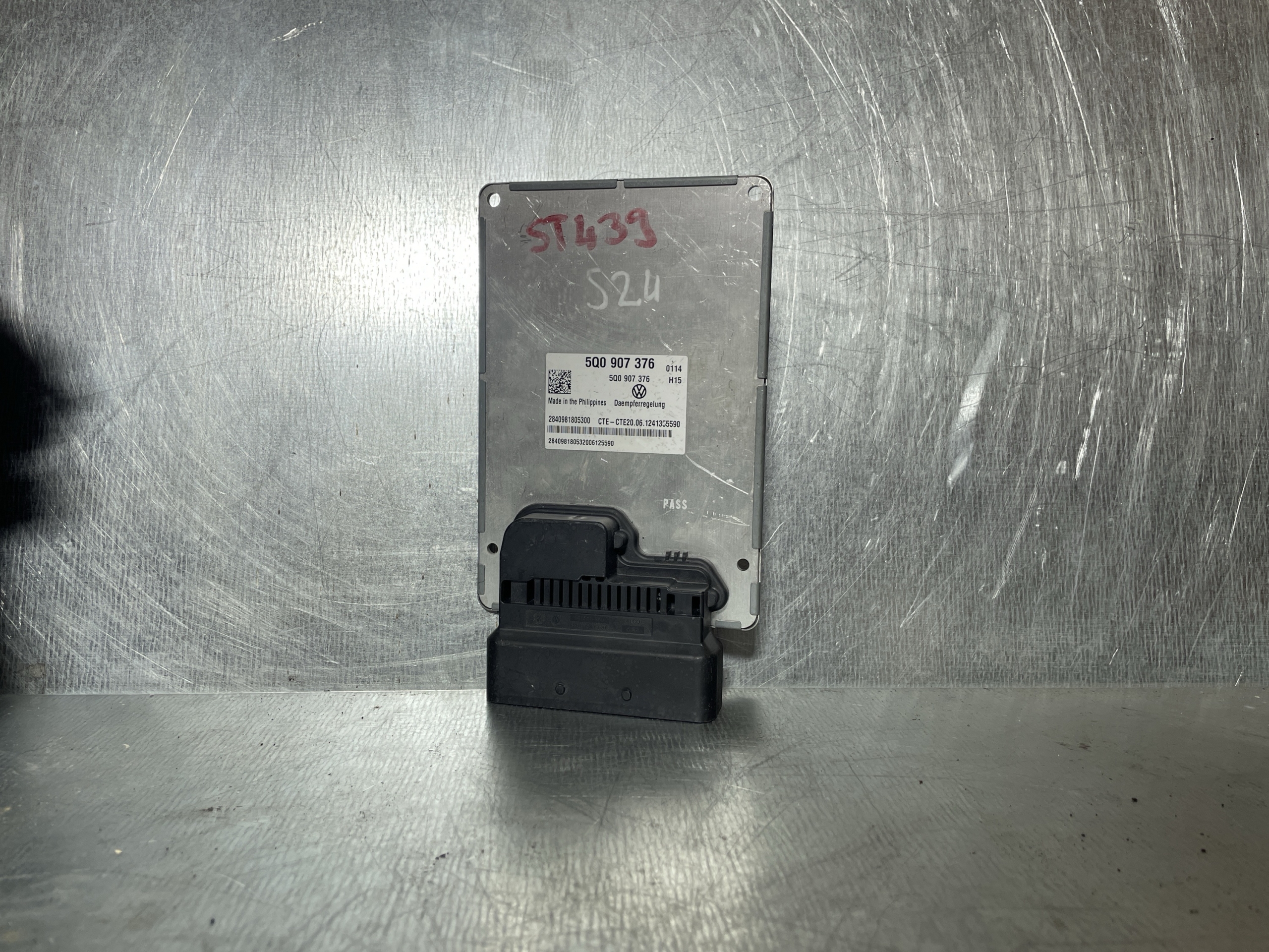 Dämpferreglung Steuergerät VW Golf 7 -OEM 5Q0907376