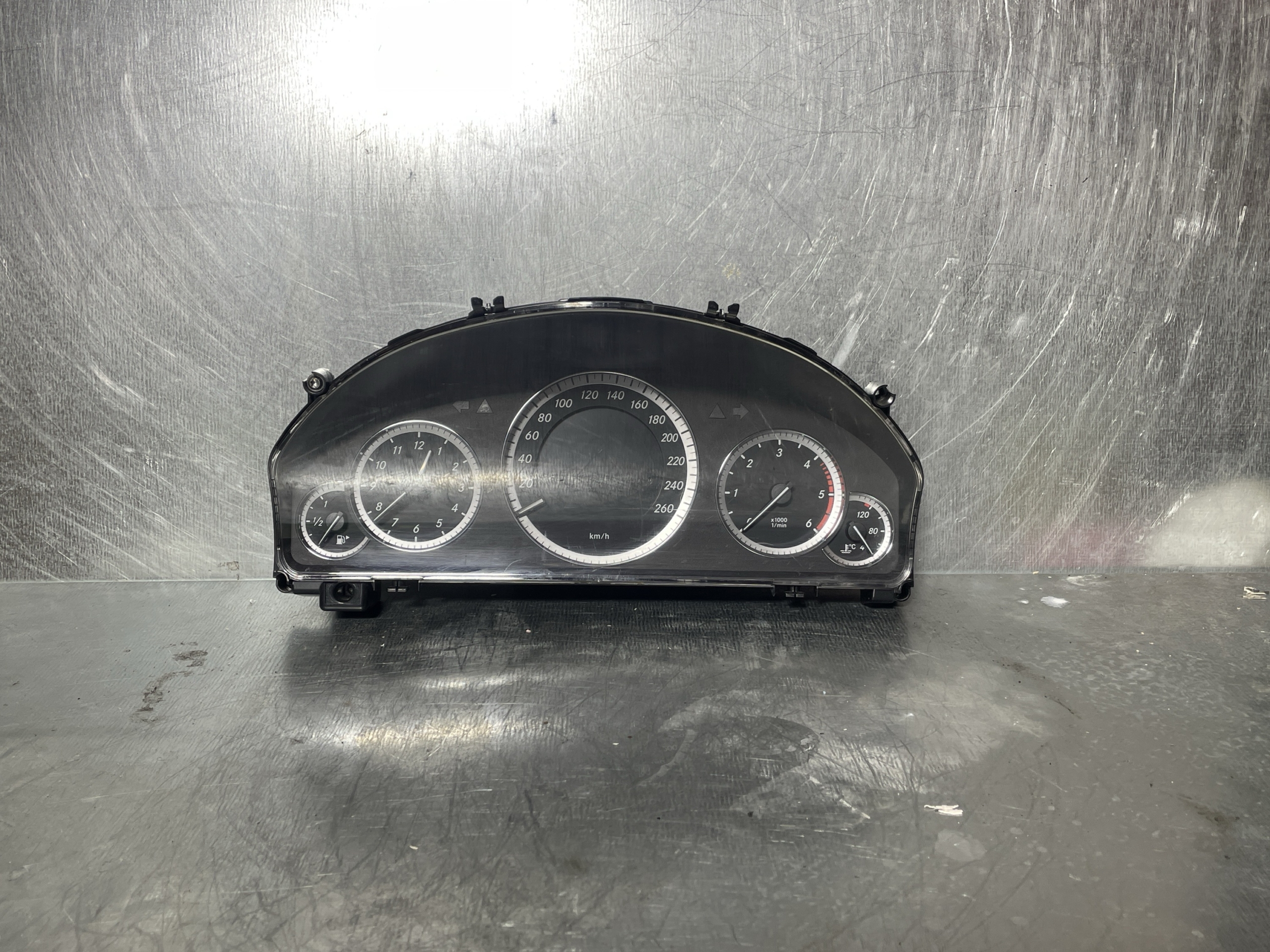 Tacho Kombiinstrument Mercedes W212 -OEM A2129000508
