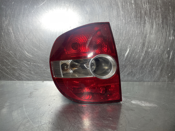Rückleuchte links VW Fox 5Z -OEM 6129211