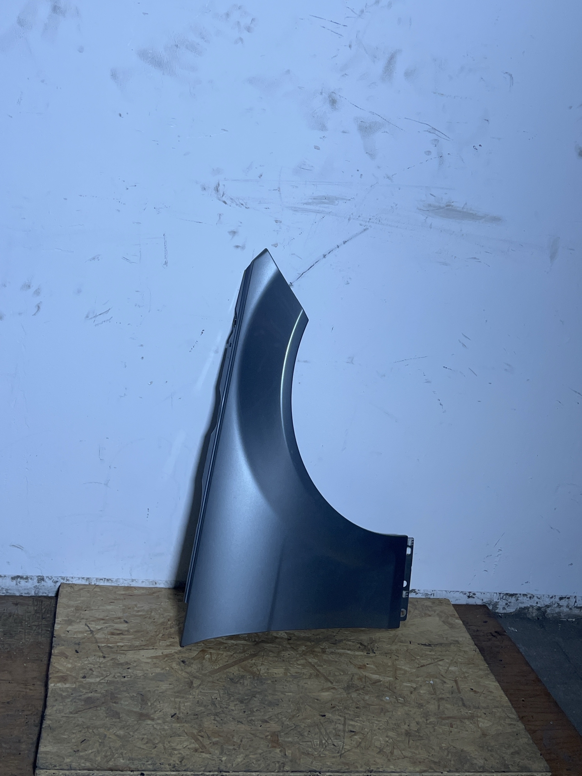 Mercedes C Klasse W204 Kotflügel Rechts GRAU