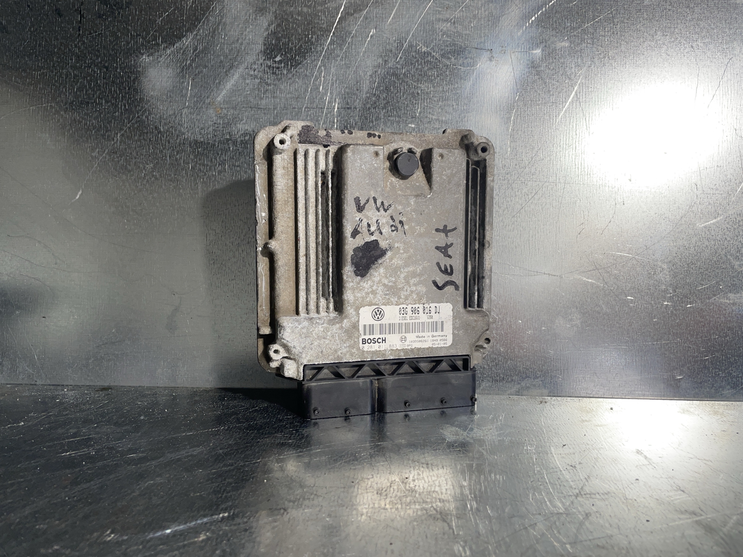 Motorsteuergerät Skoda Oktavia 1.9 TDI -OEM 03G906016DJ