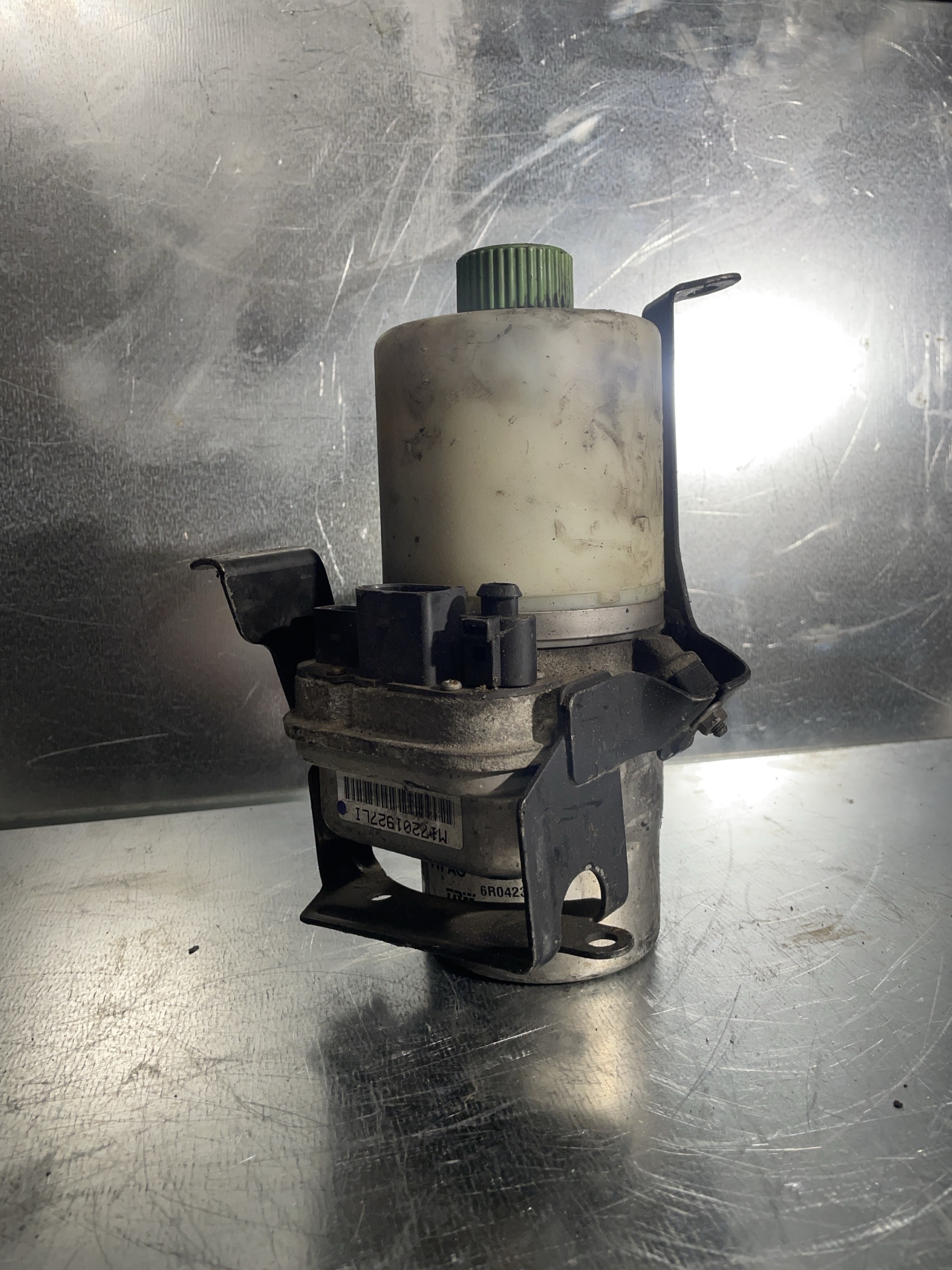 Servopumpe VW Polo V Skoda Fabia II -OEM 6R0423156B