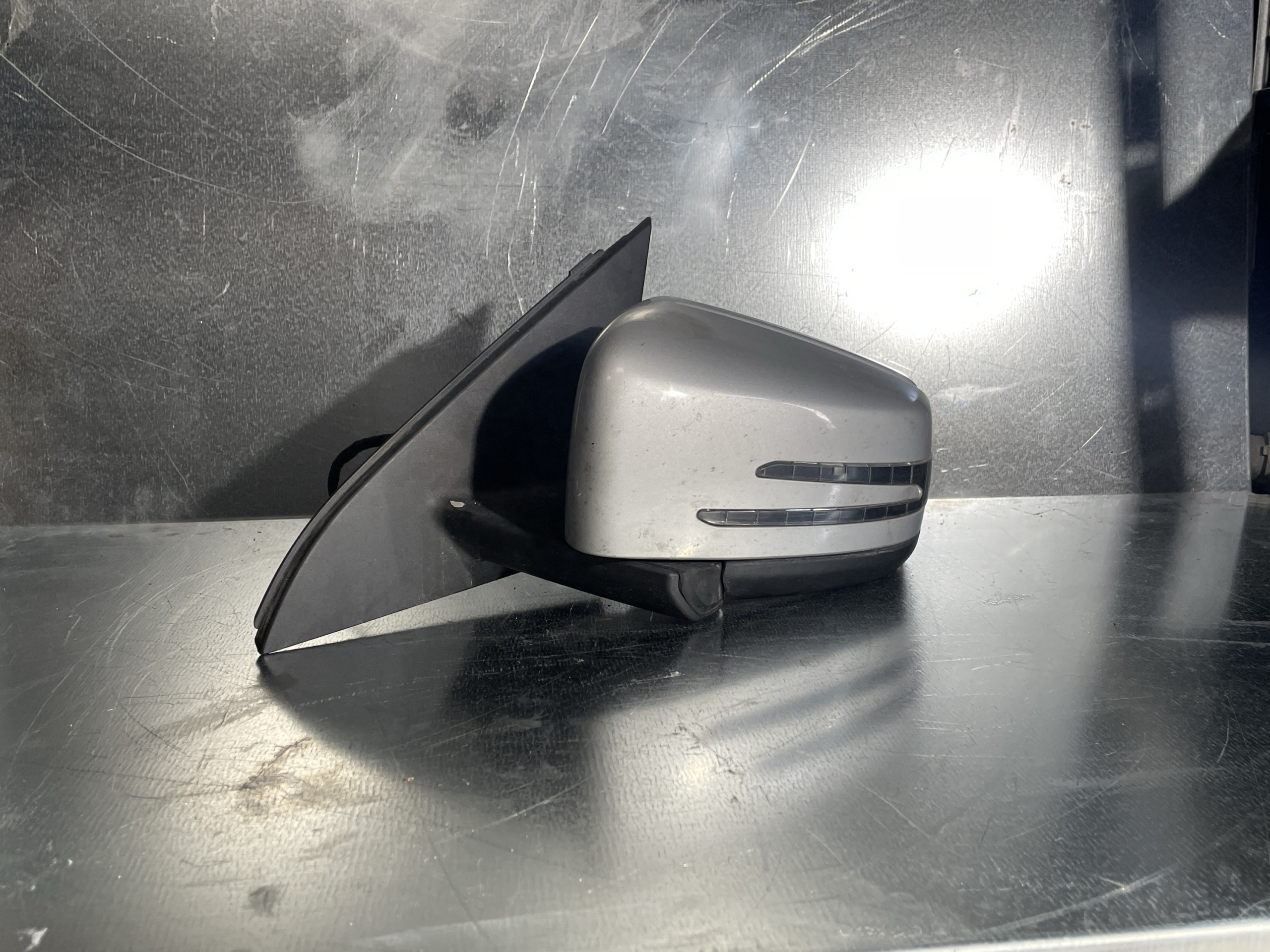 Außenspiegel links ELK. Klapp Mercedes W176 Farb. 775 -OEM