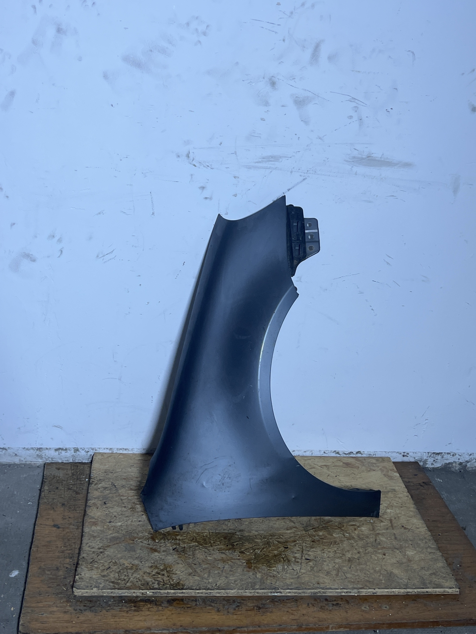 VW GOLF V 5 1K0 Kotflügel rechts Grau