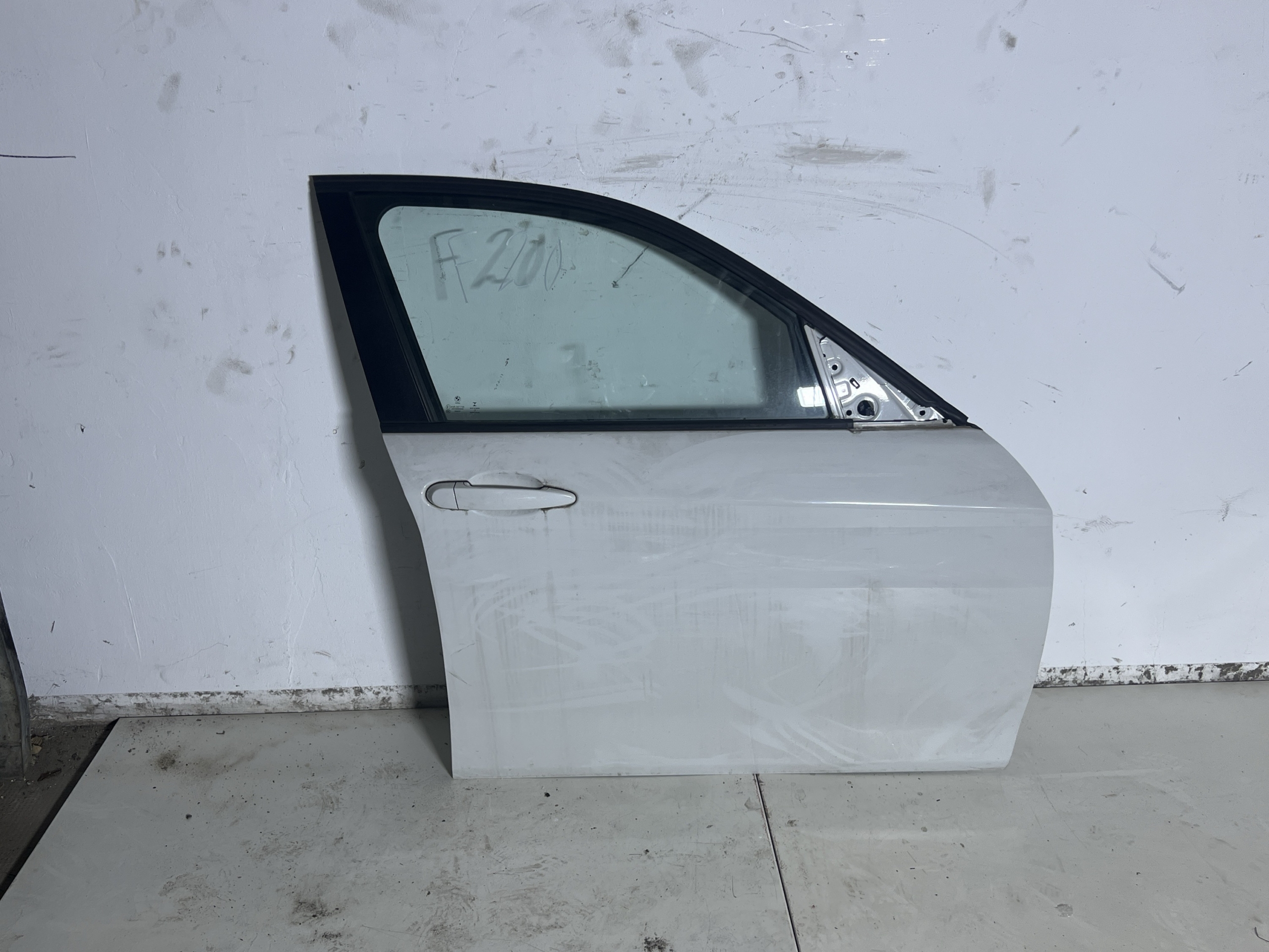 BMW 1er 2015 F20 TÜR Vorne rechts 300 weiß KOMPLETT