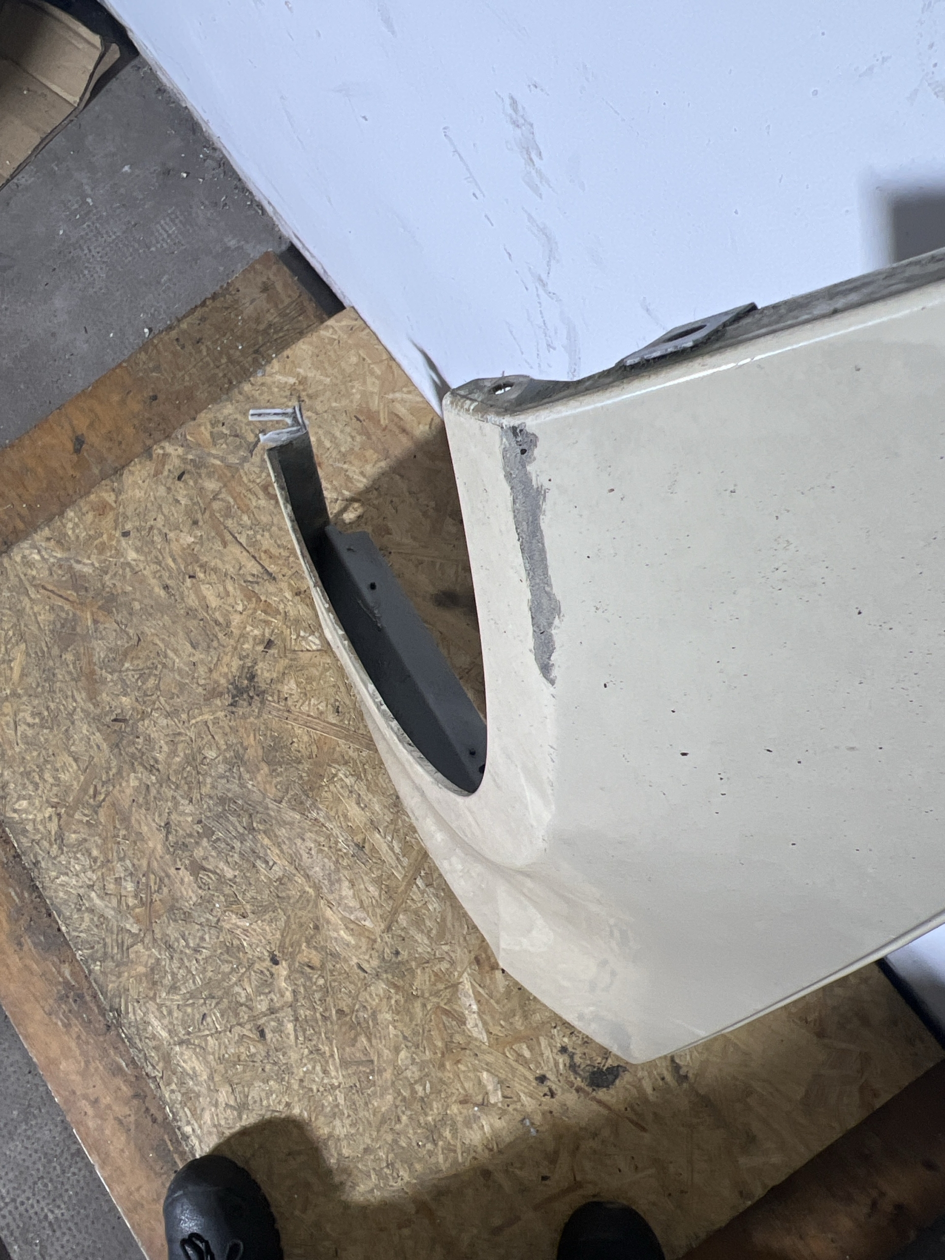 Mercedes W212 E klasse 2013 Kotflügel links – Bild 2