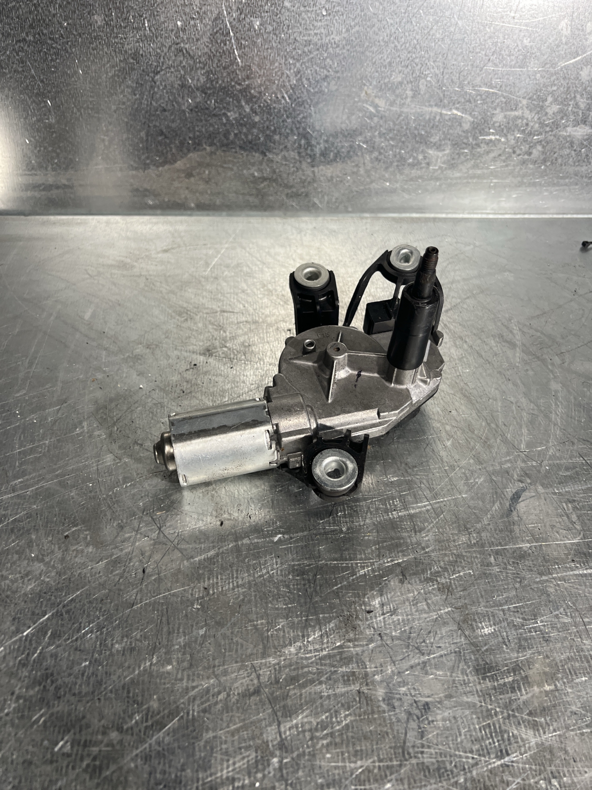 VW PASSAT B6 3C Heck Scheibenwischer - 1k6955711C