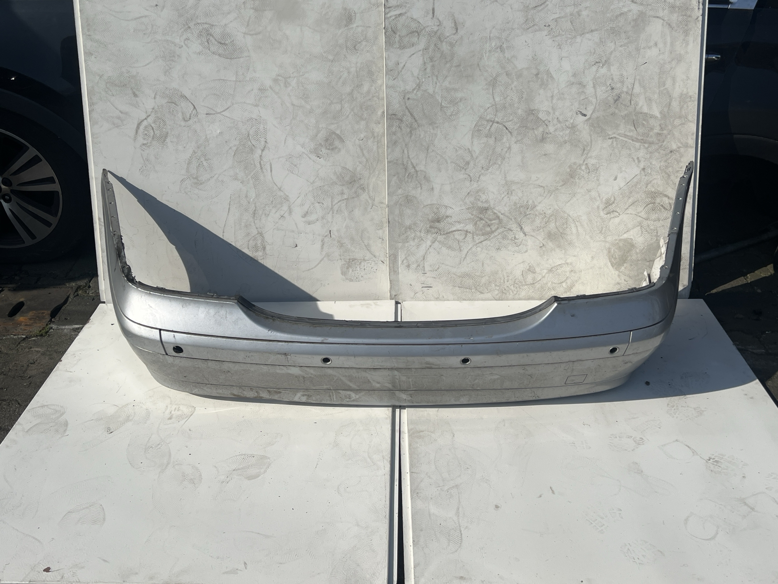 Mercedes W203 Limo Heck Stoßstange hinten Silber PDC