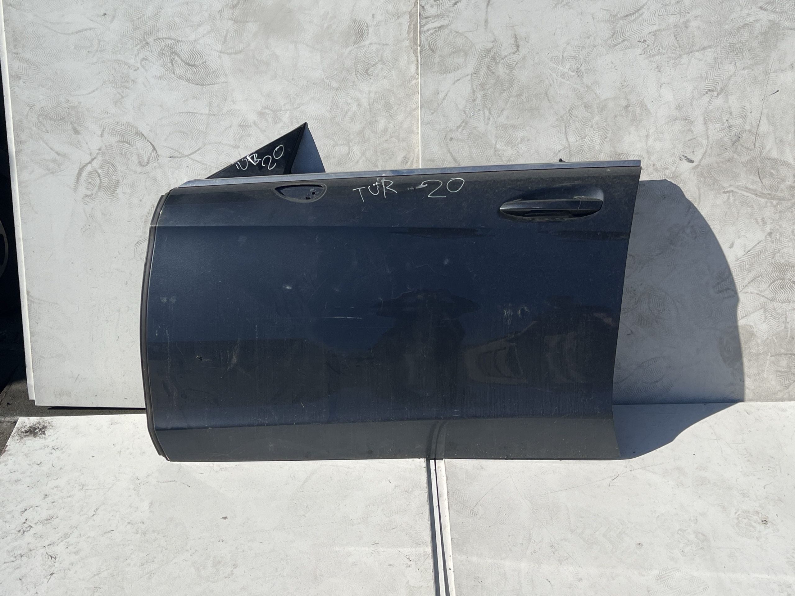 Mercedes W218 CLS TÜR Vorne links KOMPLETT