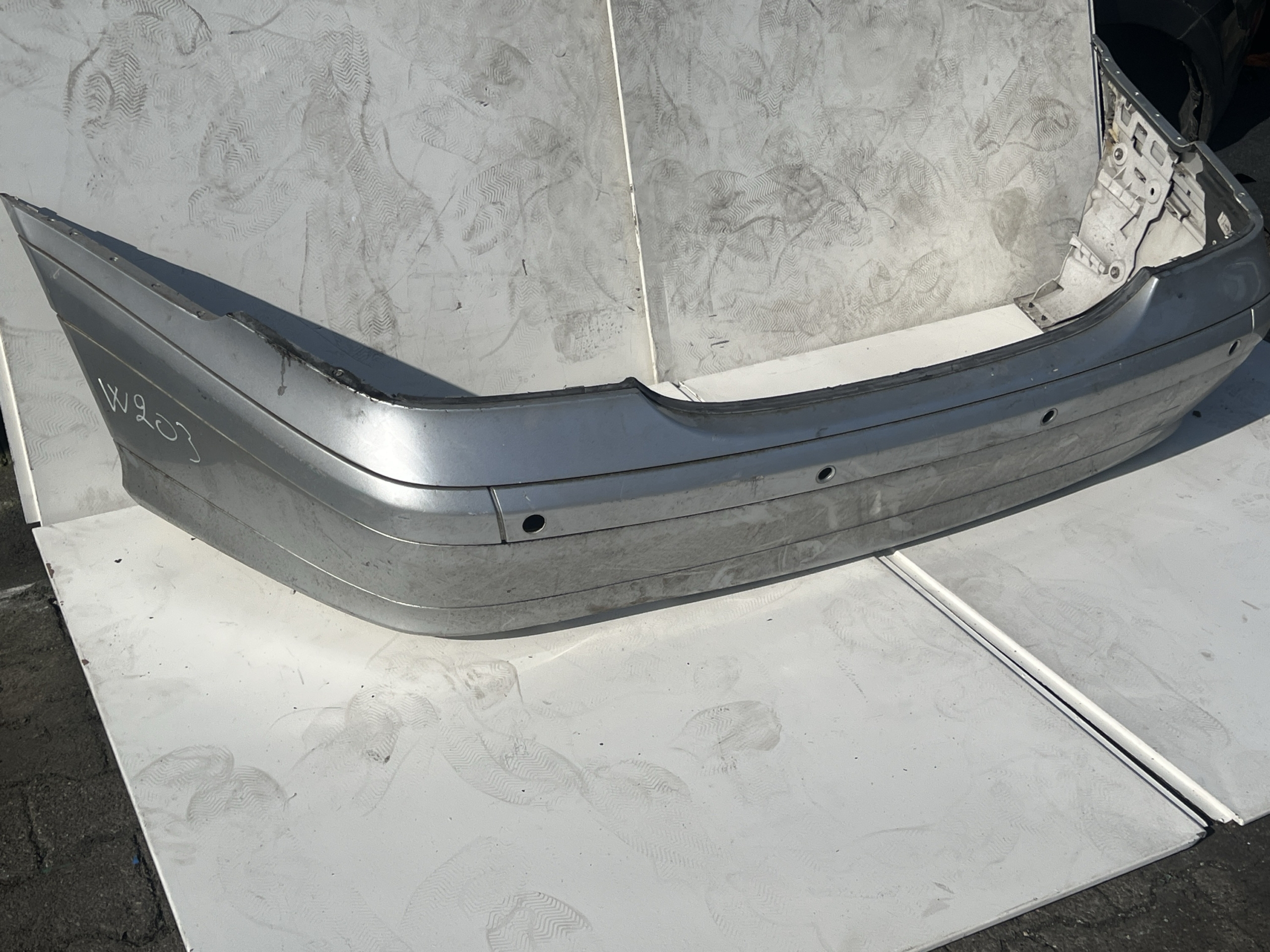 Mercedes W203 Limo Heck Stoßstange hinten Silber PDC – Bild 3