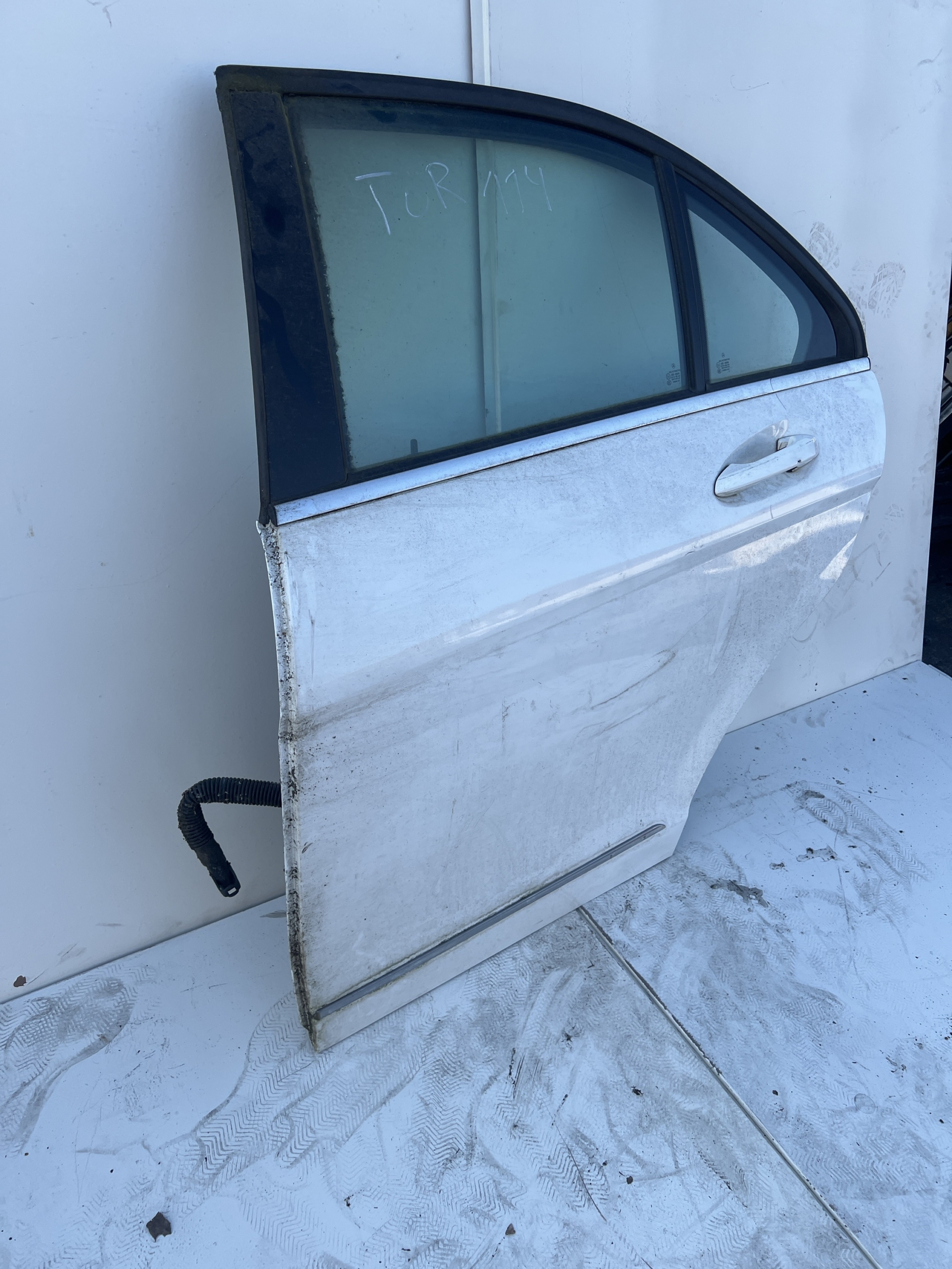 Mercedes W204 Limo Tür hinten links Weiß KOMPLETT – Bild 2