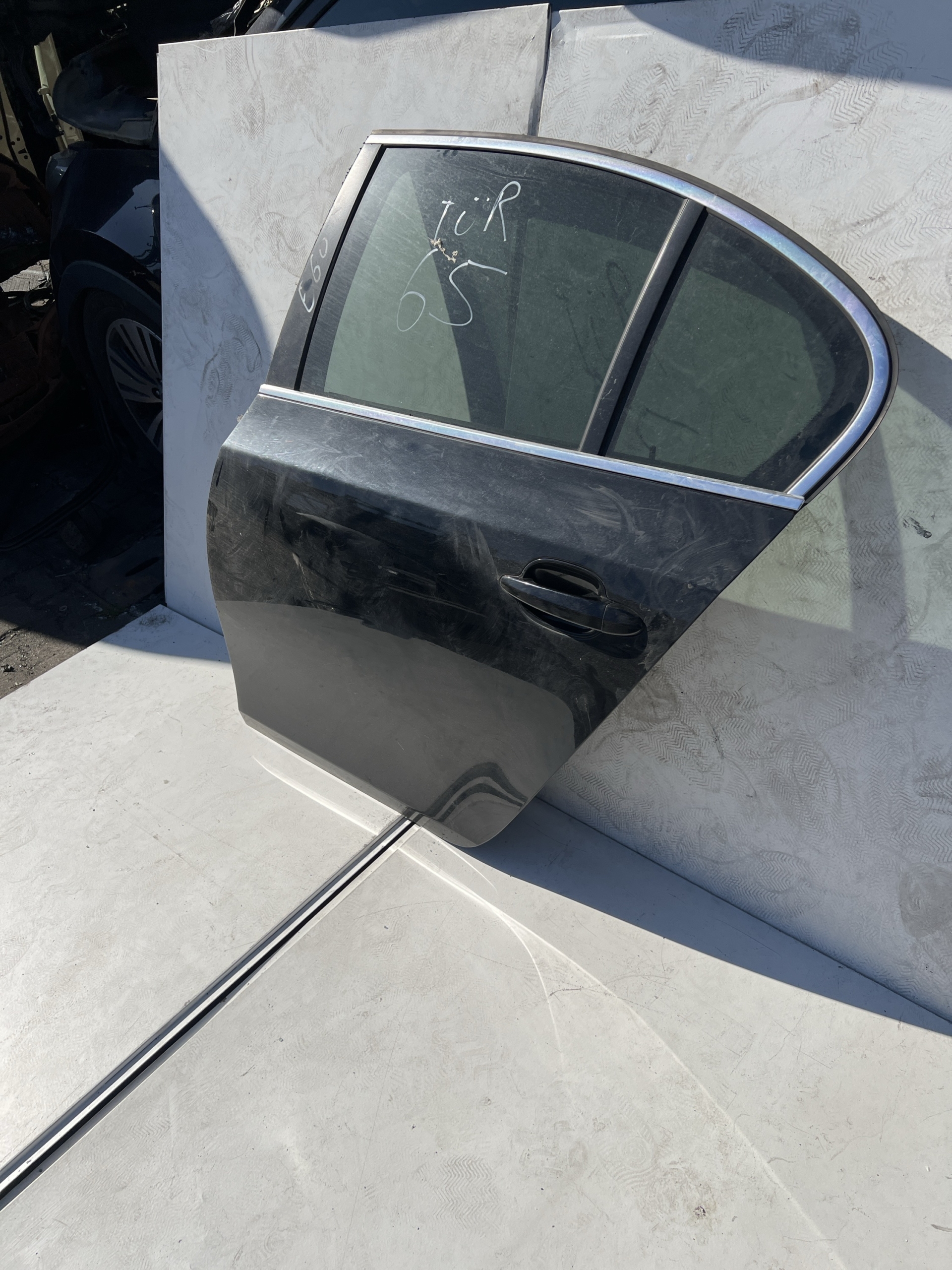 BMW E60 Tür hinten Links Komplett Schwarz – Bild 2