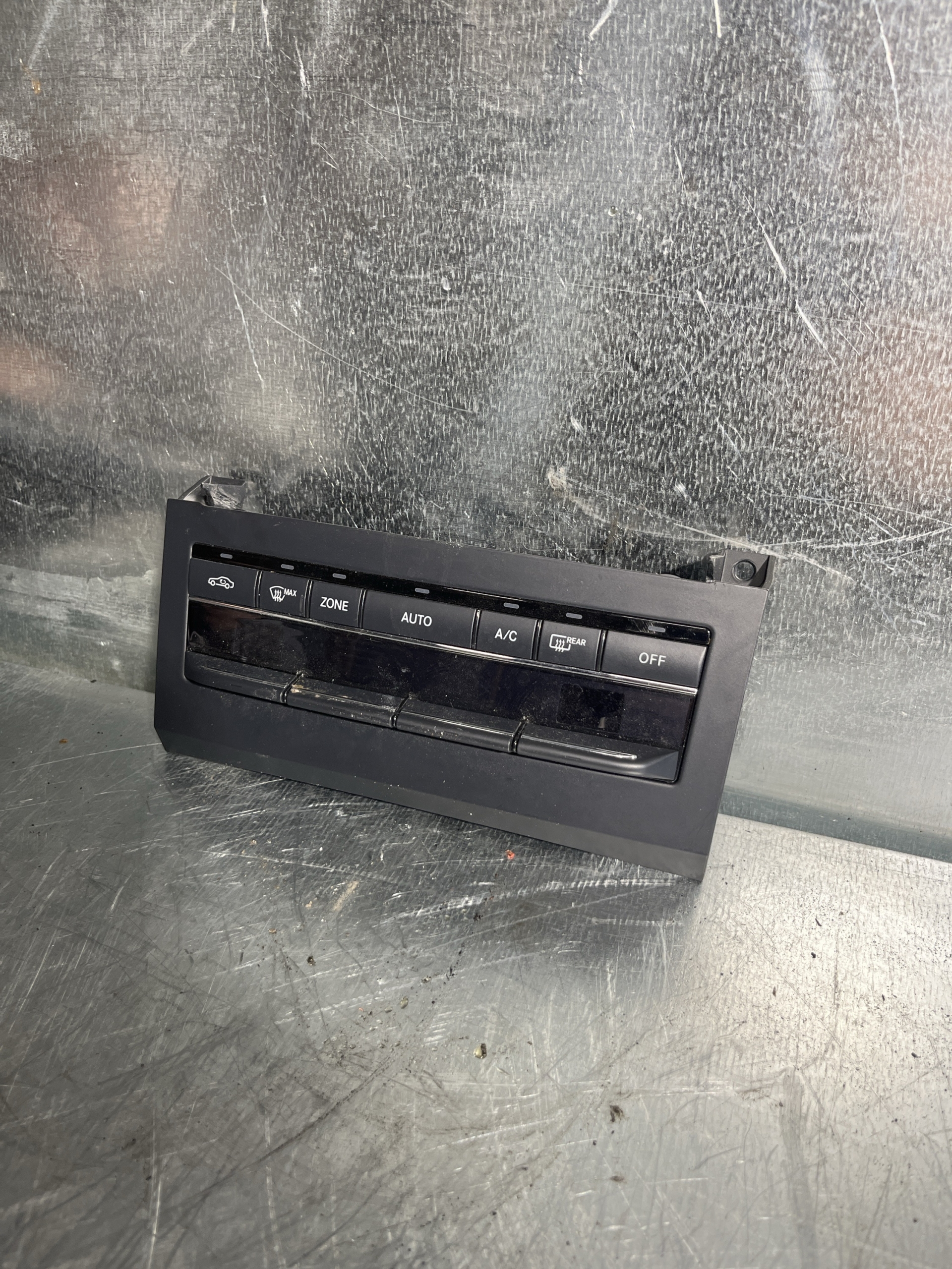 Mercedes W212 Klimabedienteil - OEM A2129008608