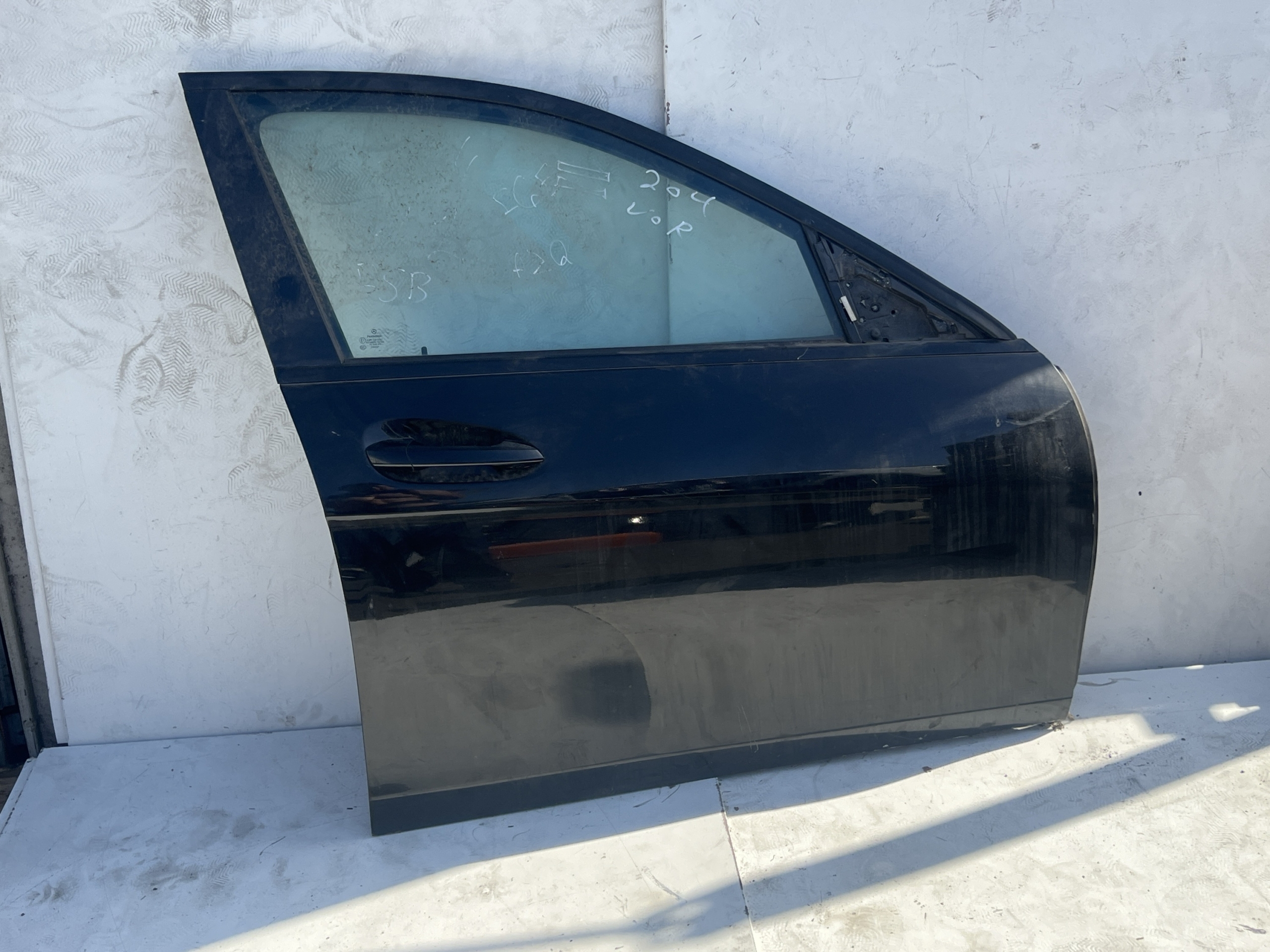 Mercedes W204 Tür vorne Rechts Schwarz KOMPLETT