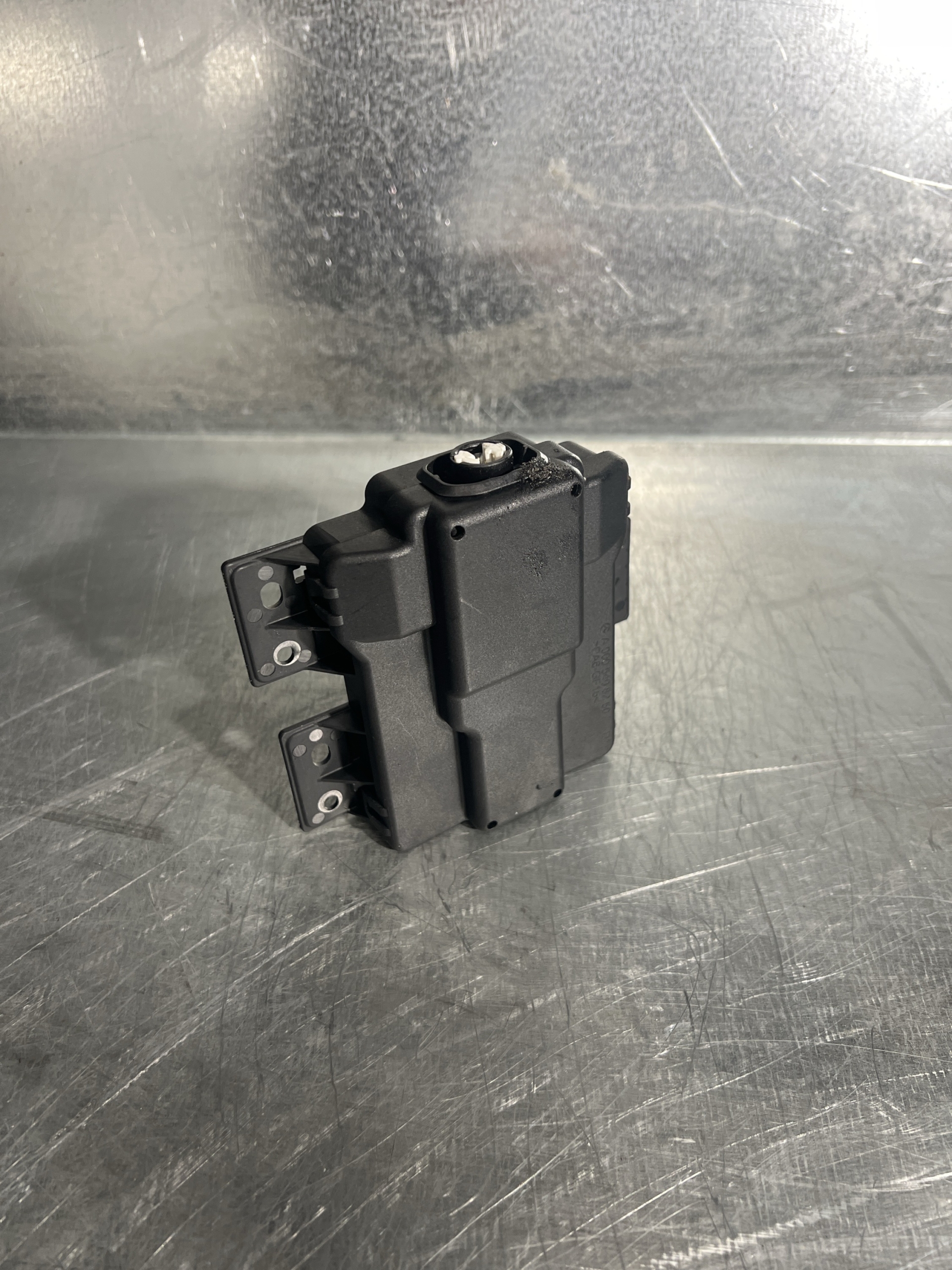 Mercedes W213 W205 Sicherungs Modul Steuergerät a0005408250