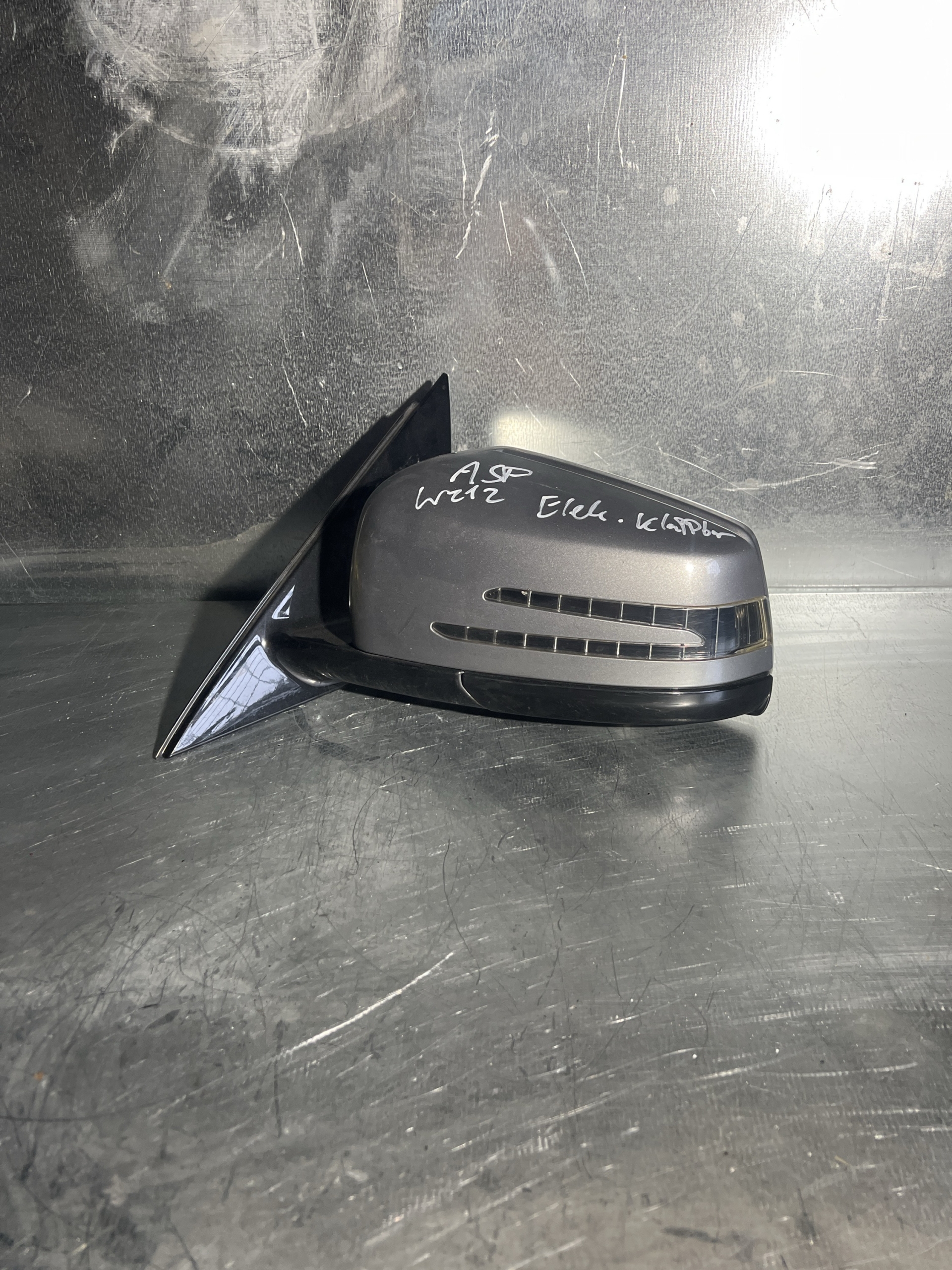 Mercedes W212 Außenspiegel Elekt. Klapp. Umfeld. Beleuchtung 792