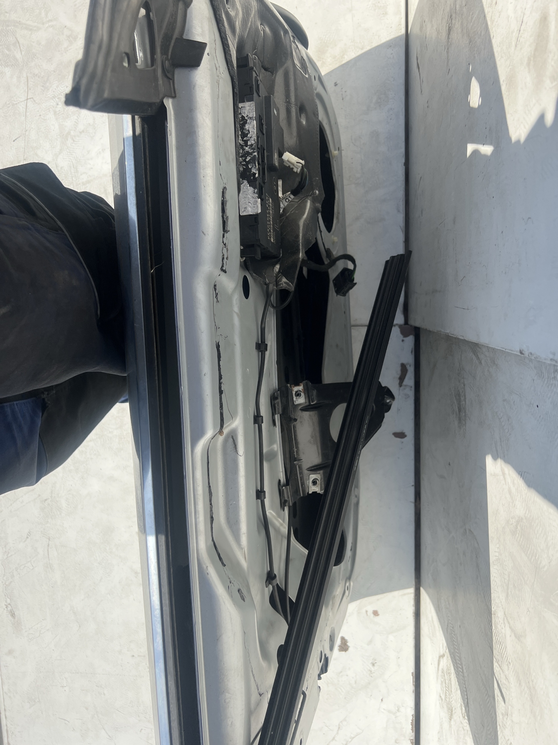 Mercedes W219 CLS TÜR vorne Links Silber – Bild 2