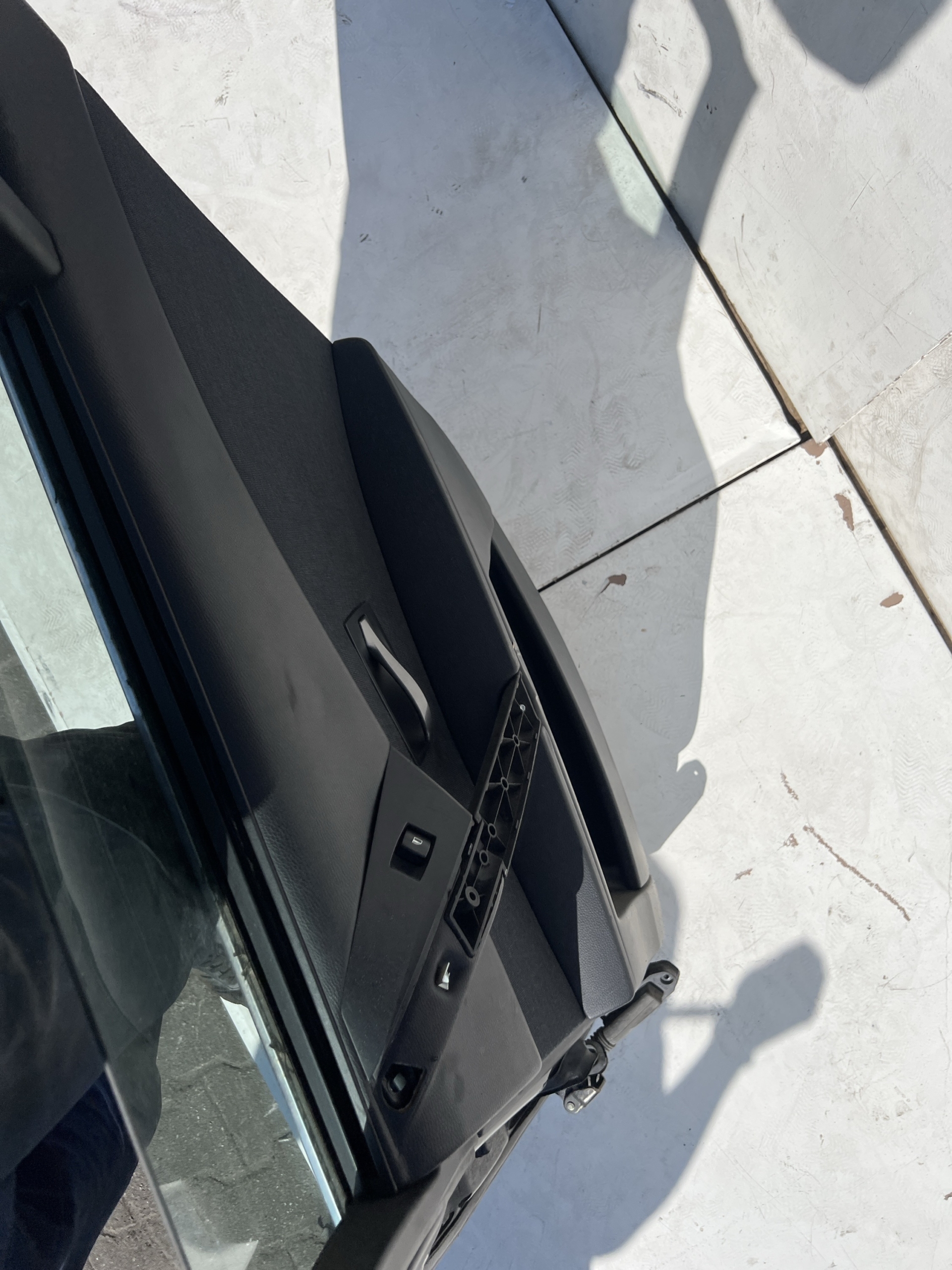 BMW E61 475 Tür hinten rechts Komplett schwarz – Bild 2