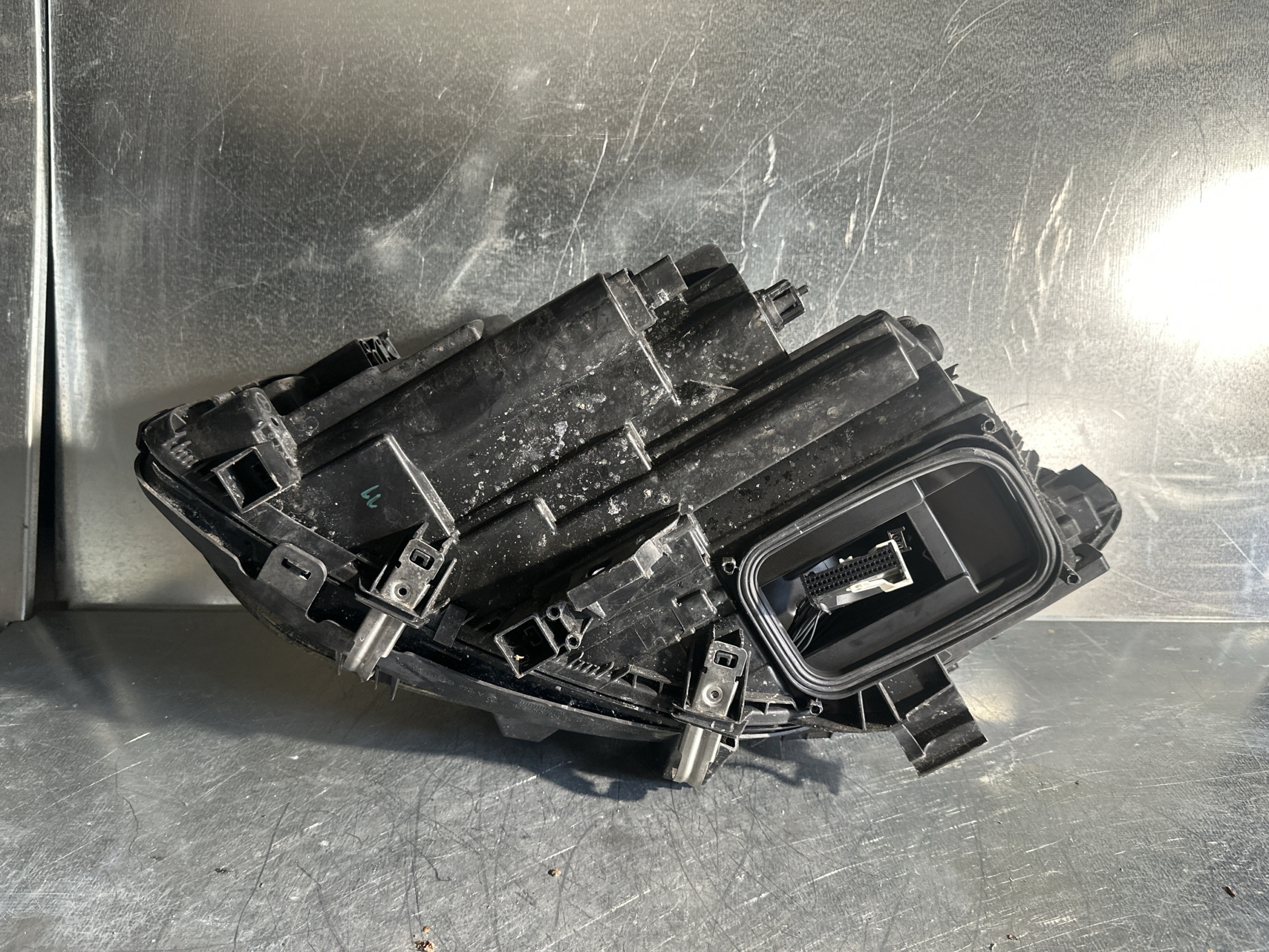 Scheinwerfer rechts LED MOPF Mercedes W246 -OEM A2469067001 – Bild 3