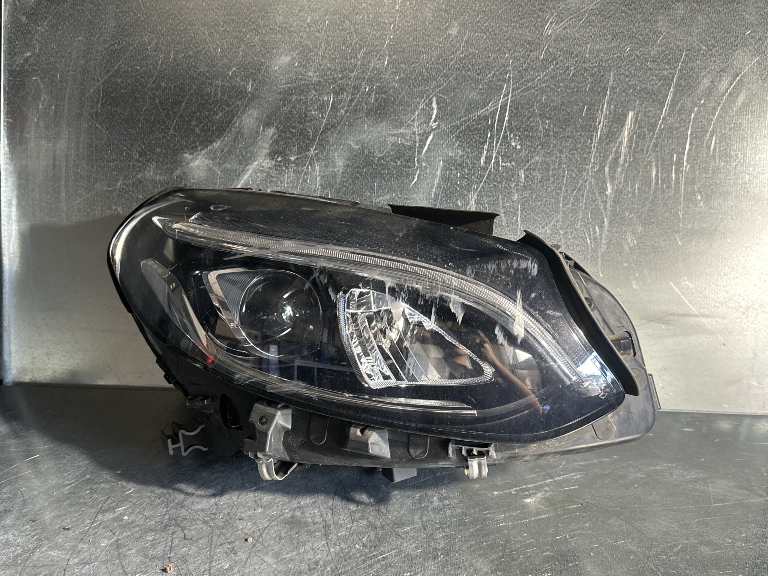 Scheinwerfer rechts LED MOPF Mercedes W246 -OEM A2469067001