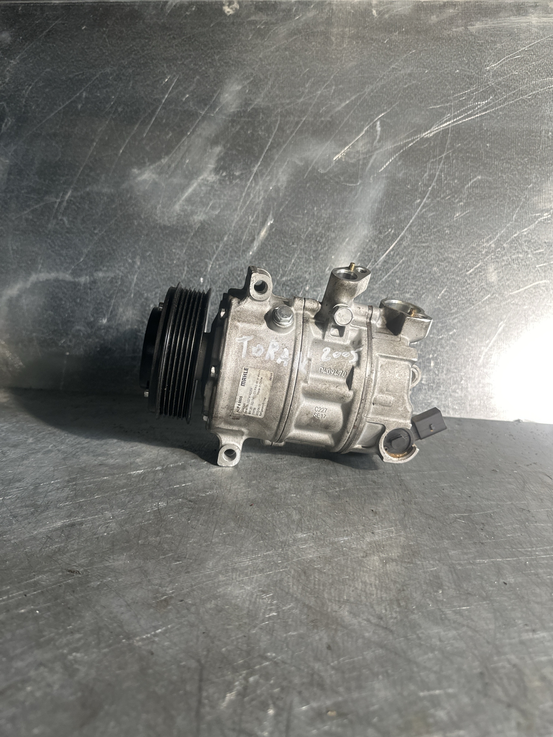 Klimakompressor Mahle VW Golf Caddy 1.6TDI -OEM 72440449