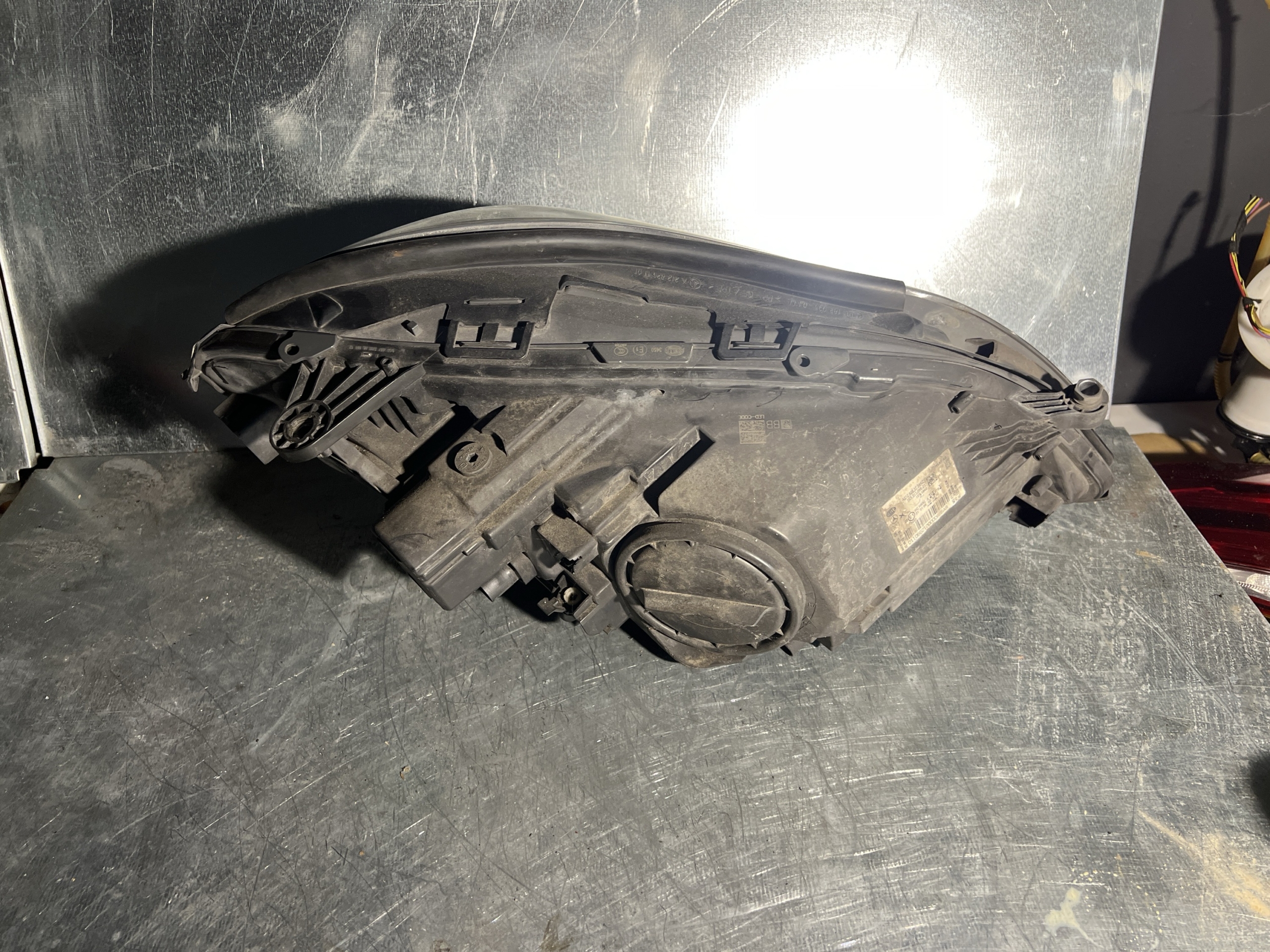 Mercedes W212 Mopf LED scheinwerfer links - A2128201739 – Bild 3