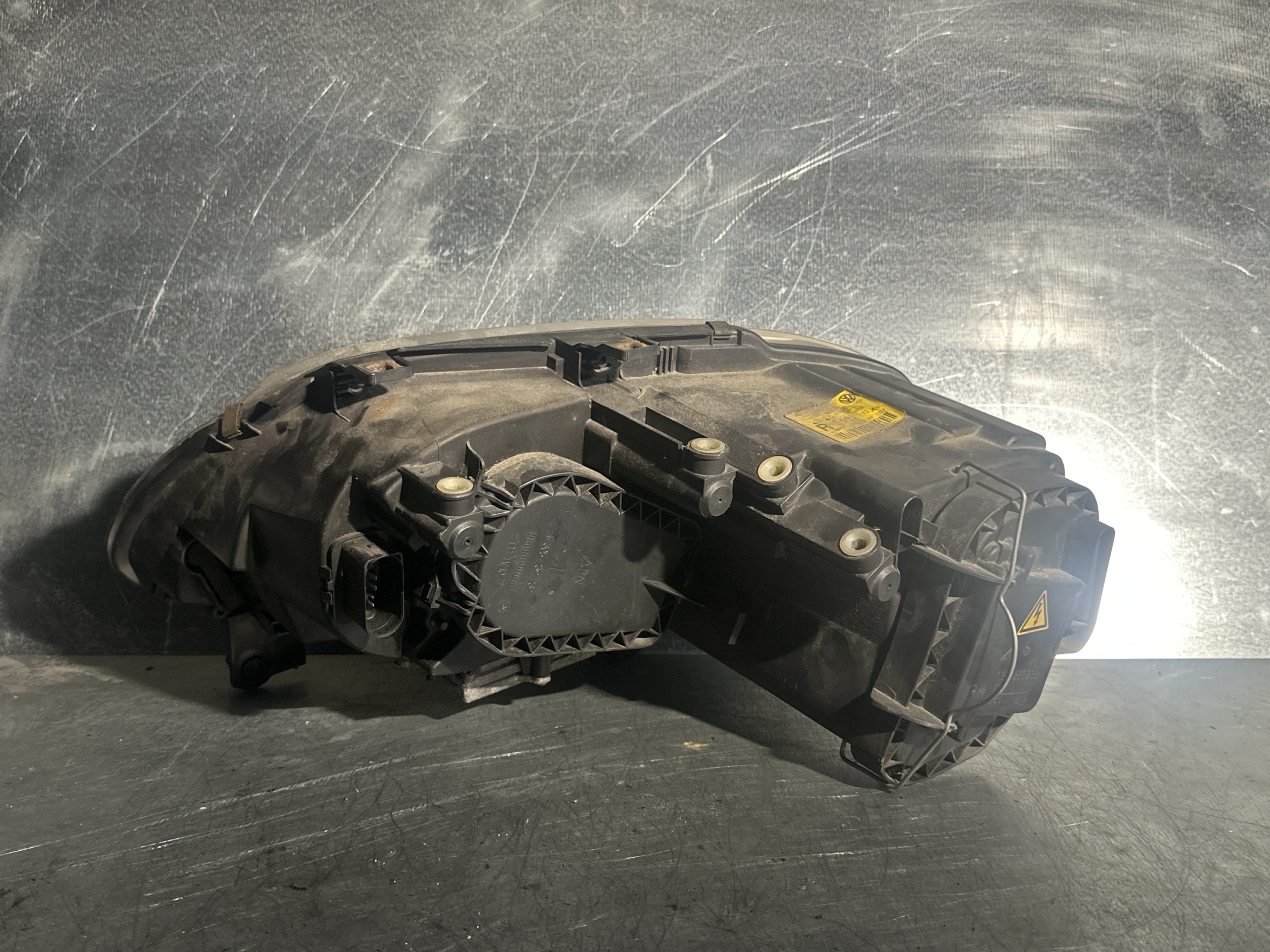 Scheinwerfer rechts Xenon VW Tiguan 1T -OEM 1T0941032F – Bild 3