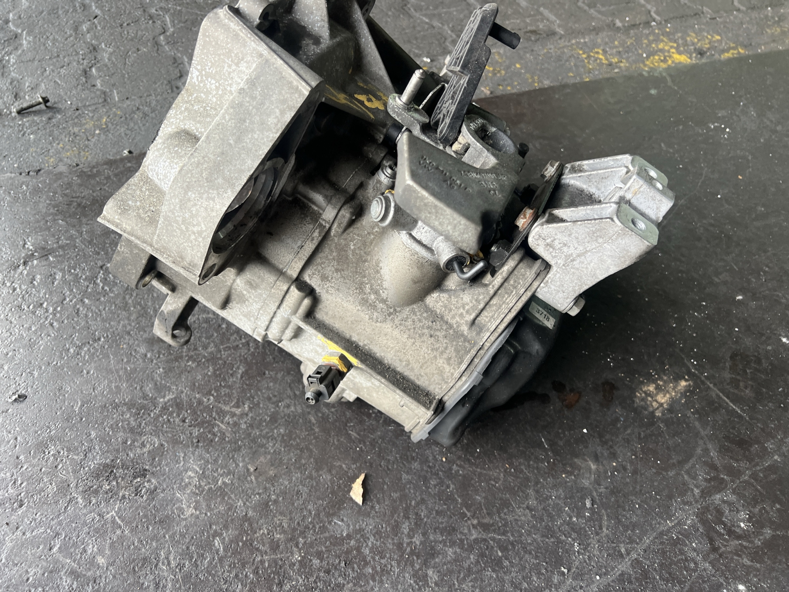 VW GOLF VI Jetta EOS 1.4 TSI 5 GANG Schaltgetriebe LEG – Bild 2