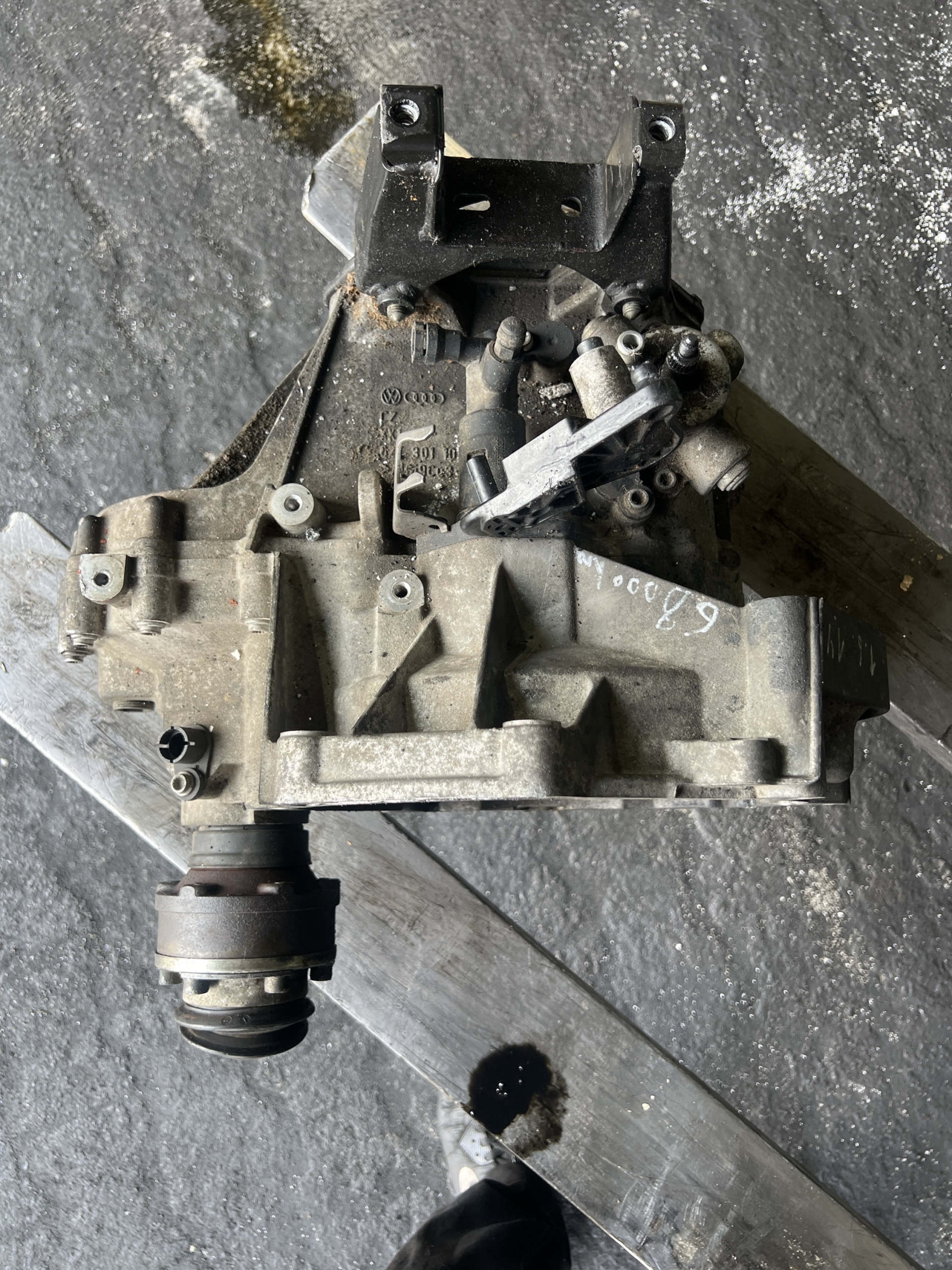 VW POLO 9N Cross Golf 1.6 1.4 TSI 5 GANG JHL – Bild 3