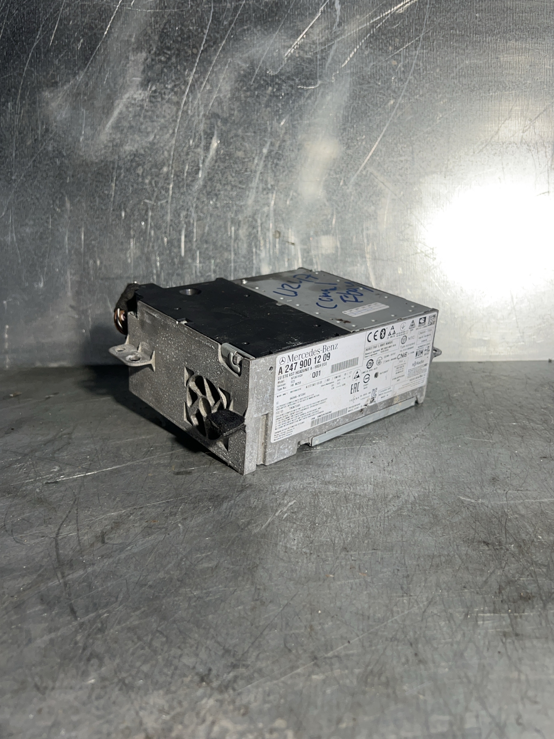 Mercedes W247 B Klasse Navi Comand Rechner - A2479001209