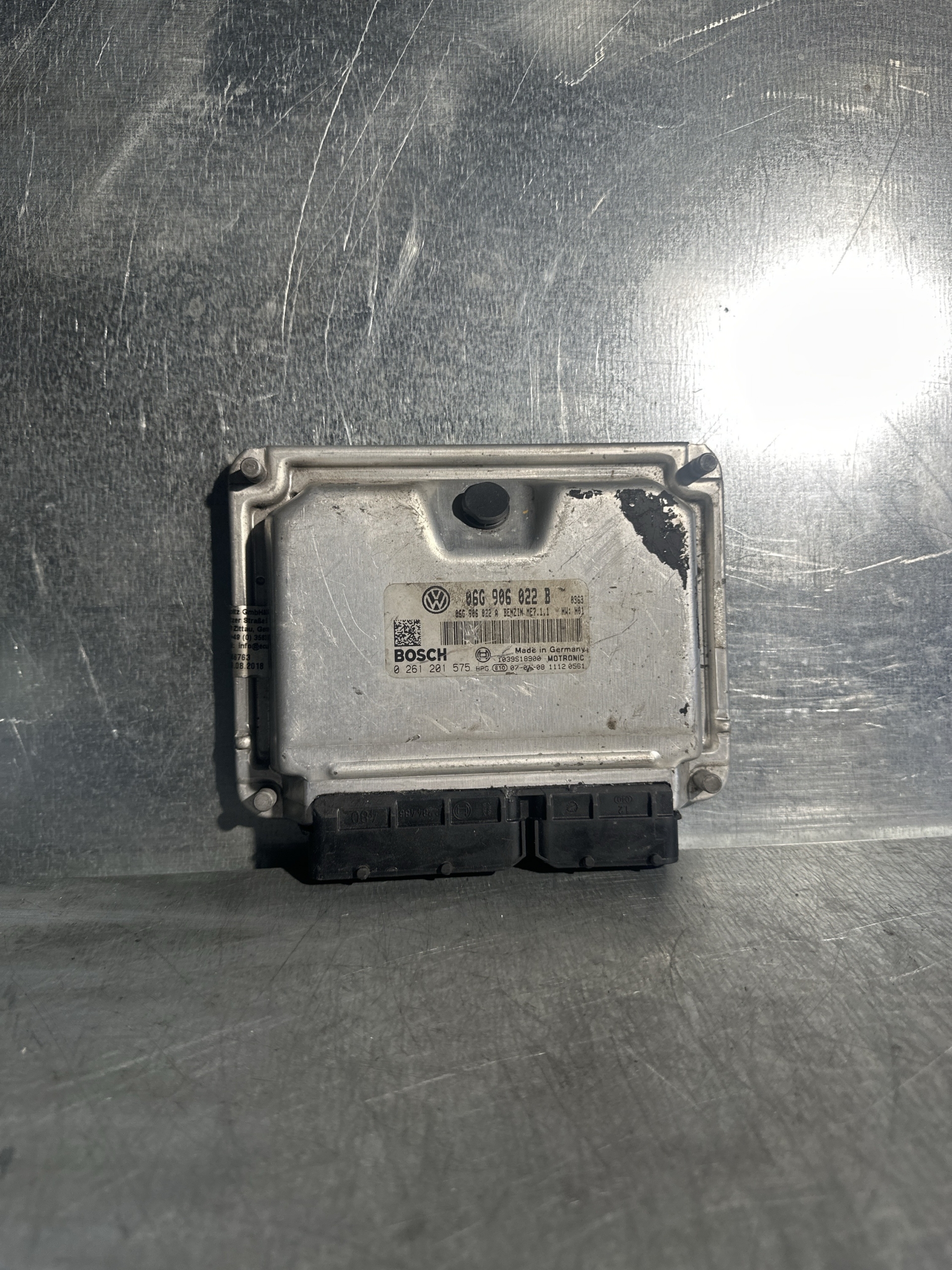 Motorsteuergerät VW Touran Caddy 2.0 Benzin -OEM 06G906022B