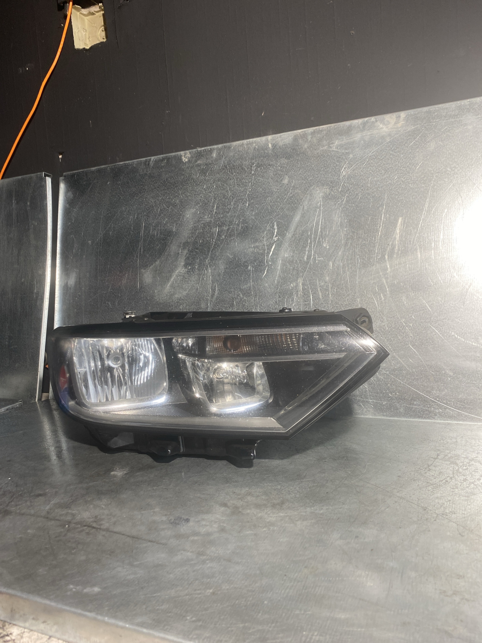 VW PASSAT B8 Halogen Scheinwerfer- 3G1941006B