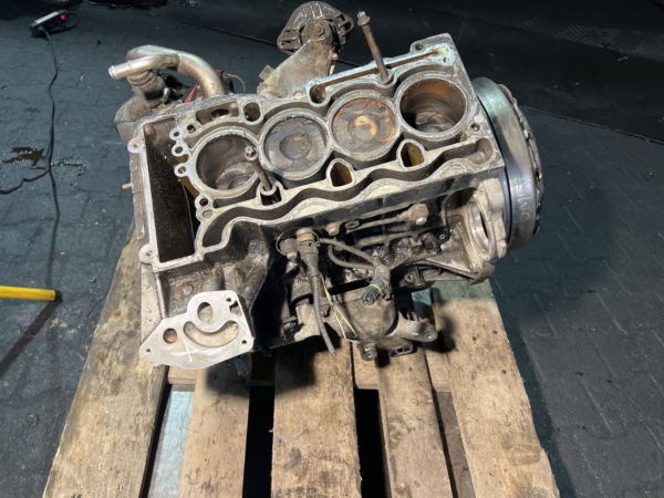 BMW E87 E93 E90 N43 118i 116i Motor Block + Lager + Kurbelwelle – Bild 2