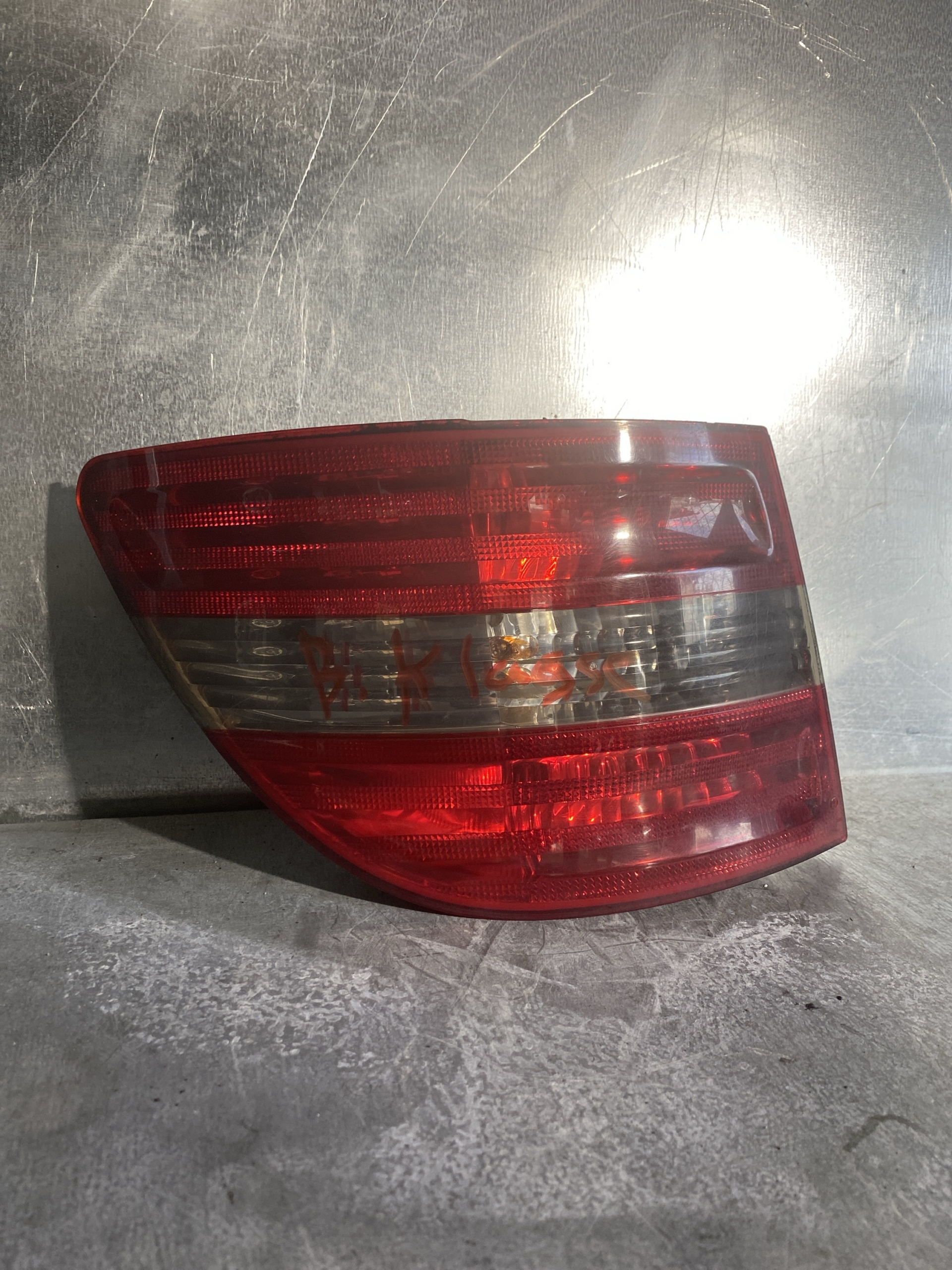 Mercedes W245 Rückleuchte links- A1698200377