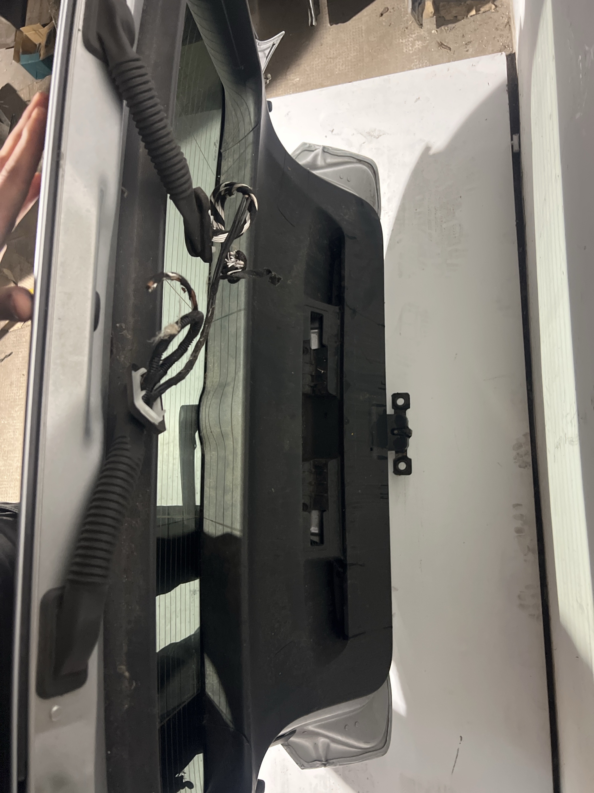 VW GOLF VIII 8 KOMBI Heckklappe KOMPLETT Silber – Bild 2