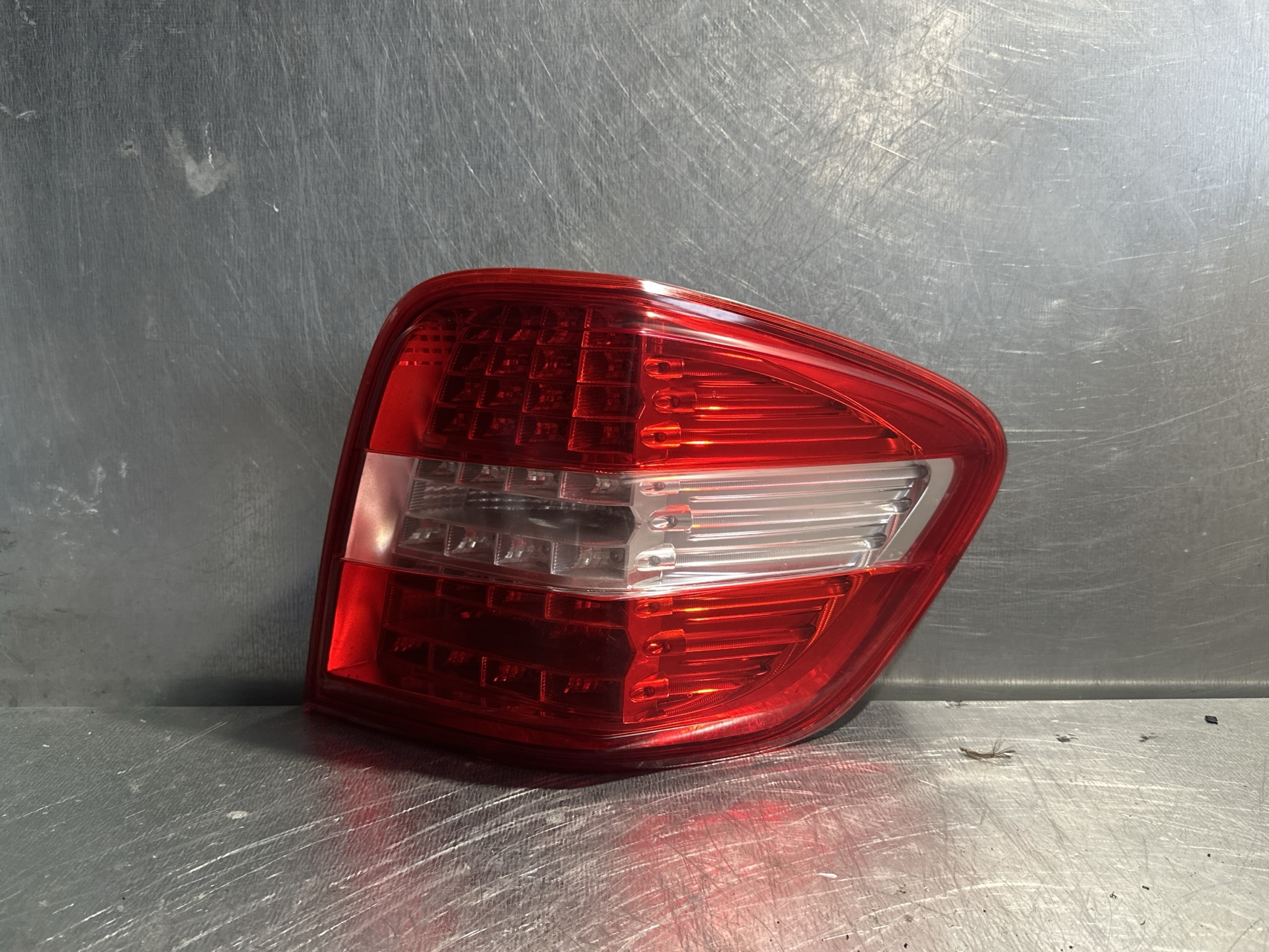 Mercedes ML MOPF LED W164 Rückleuchte Rechts A1649064300