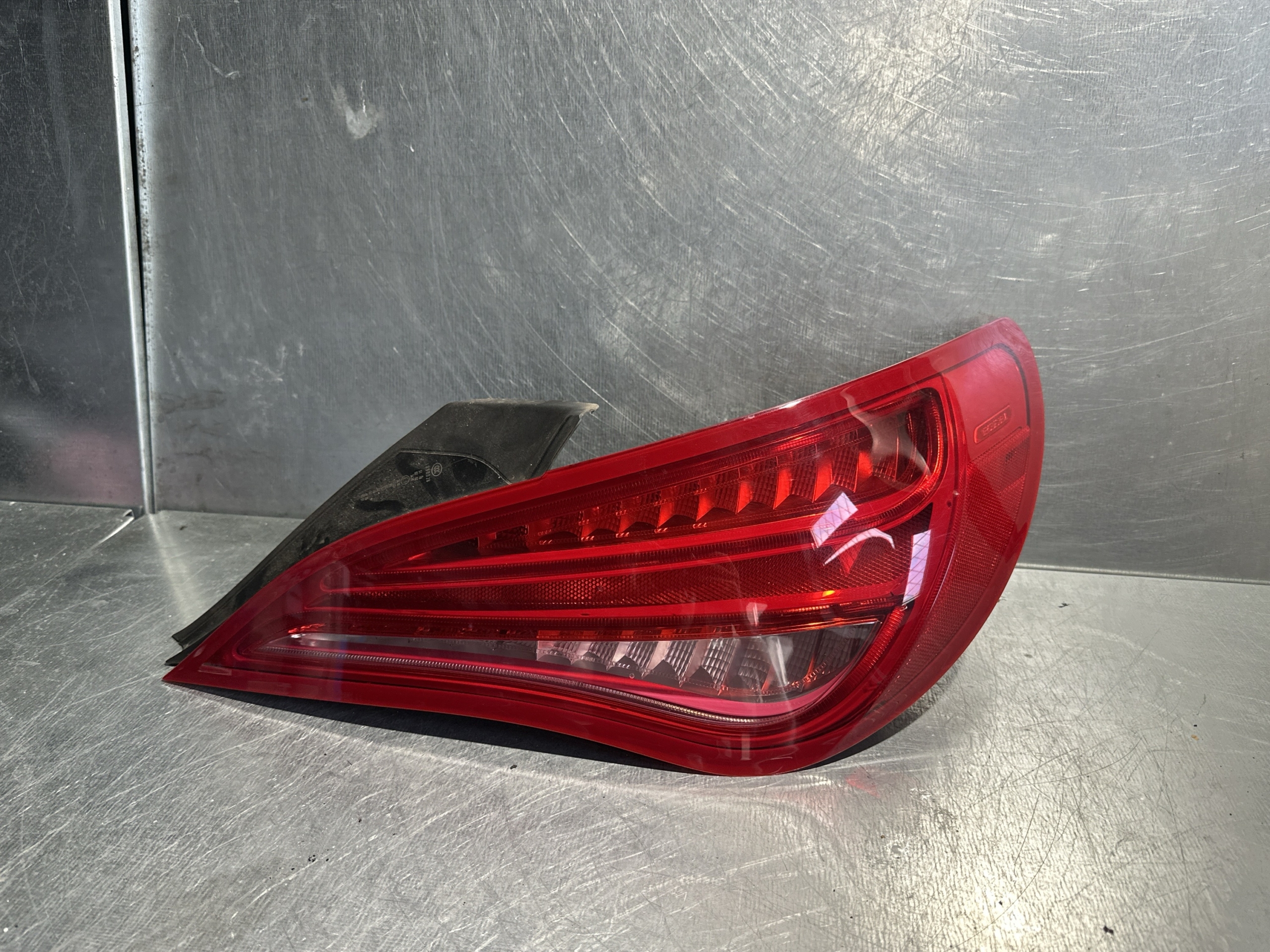Mercedes C117 CLA Rückleuchte Rechts A1179060401